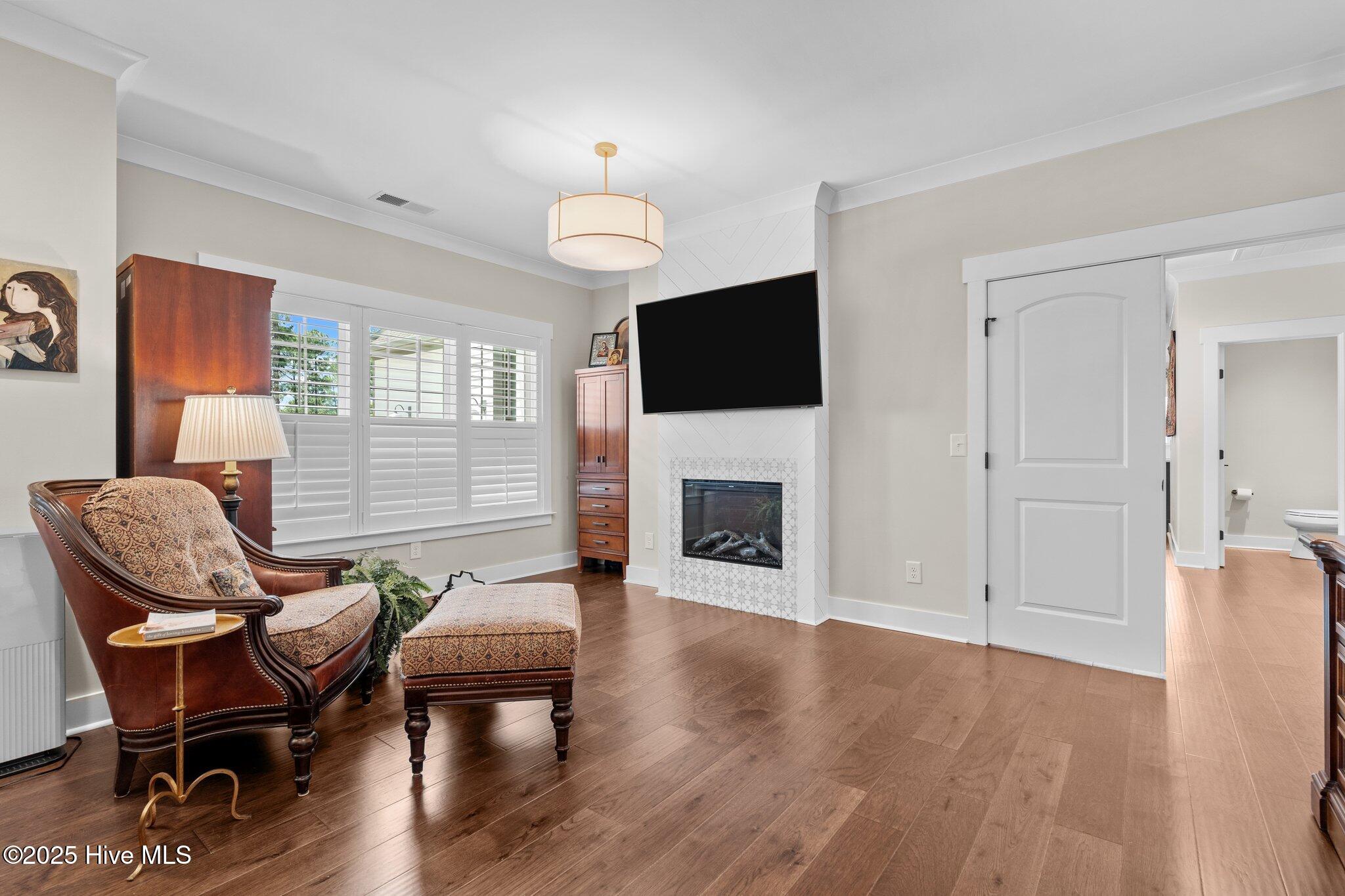 100 Holly Springs Court Property Photo 38
