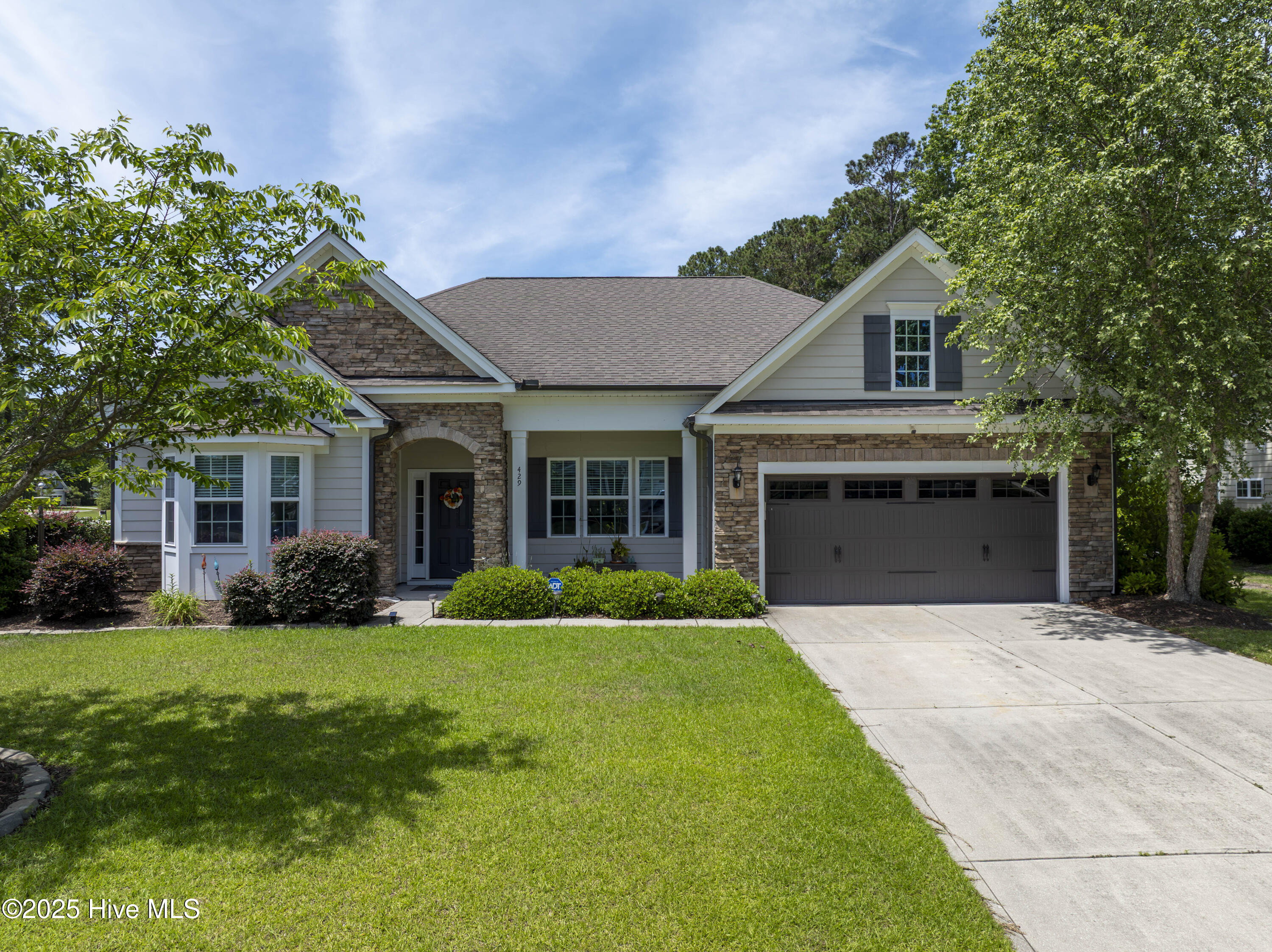 429 Canvasback Lane Property Photo 2
