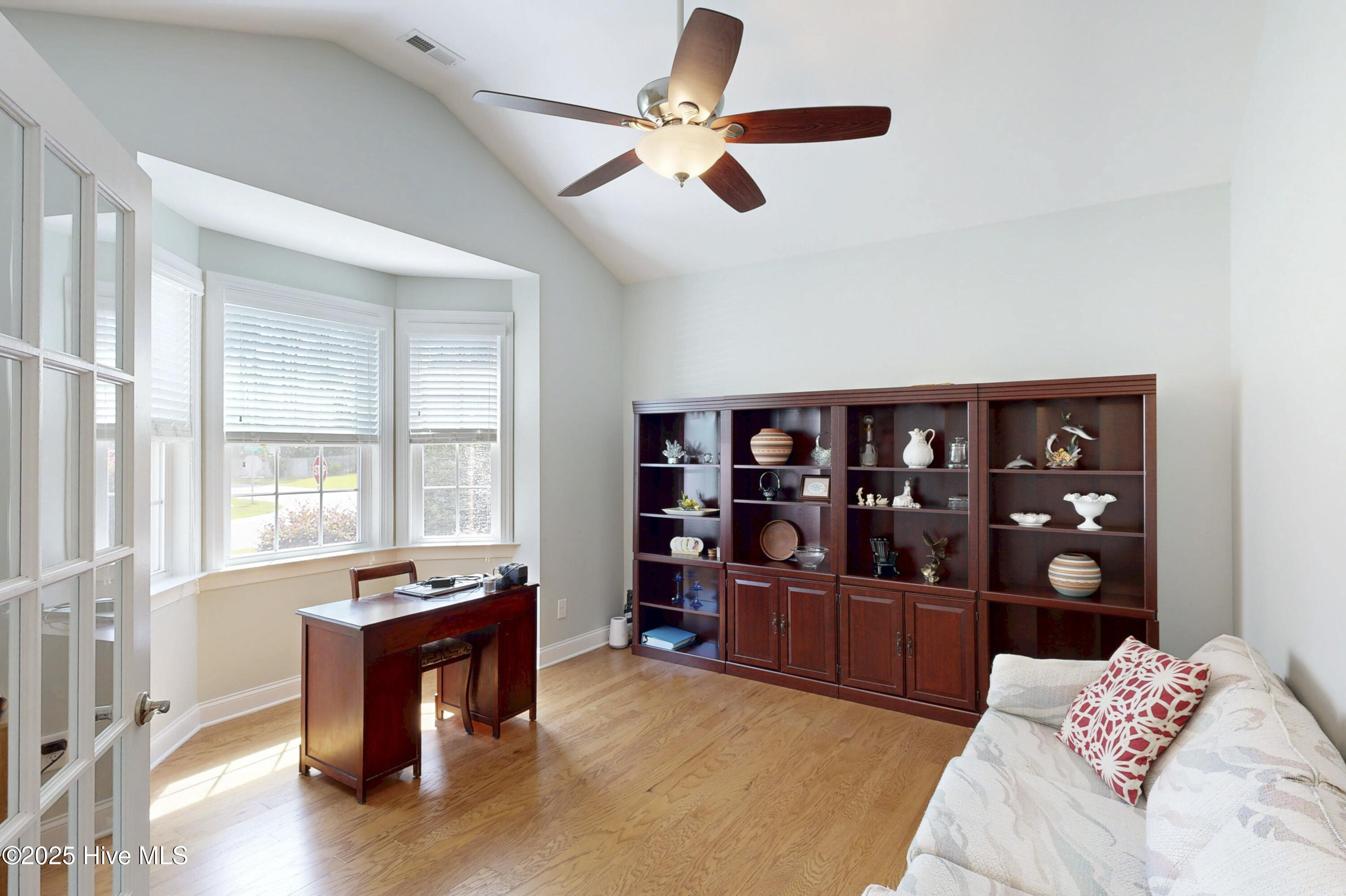 429 Canvasback Lane Property Photo 8
