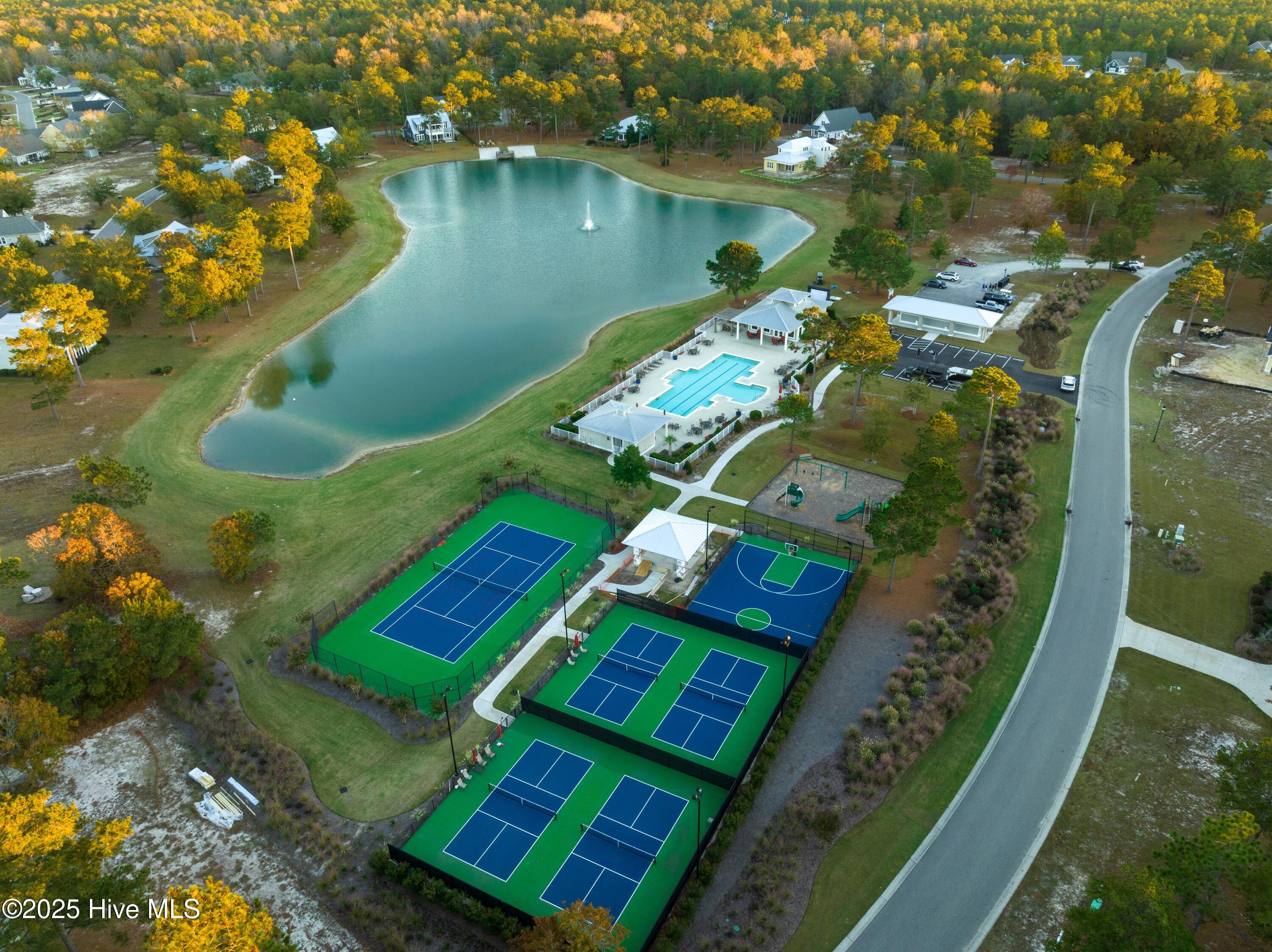 9315 Buccaneer Court Property Photo 10