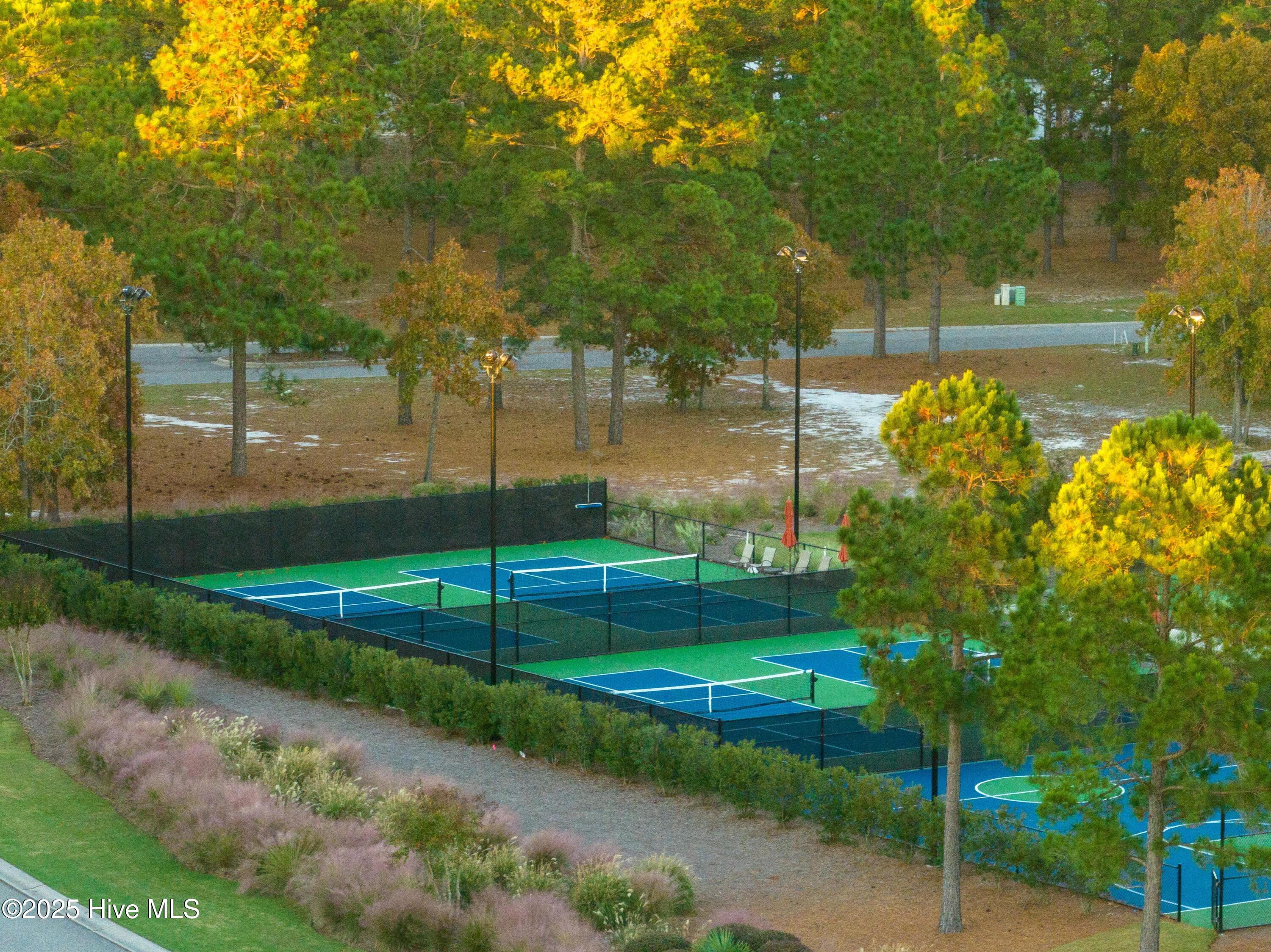 9315 Buccaneer Court Property Photo 14