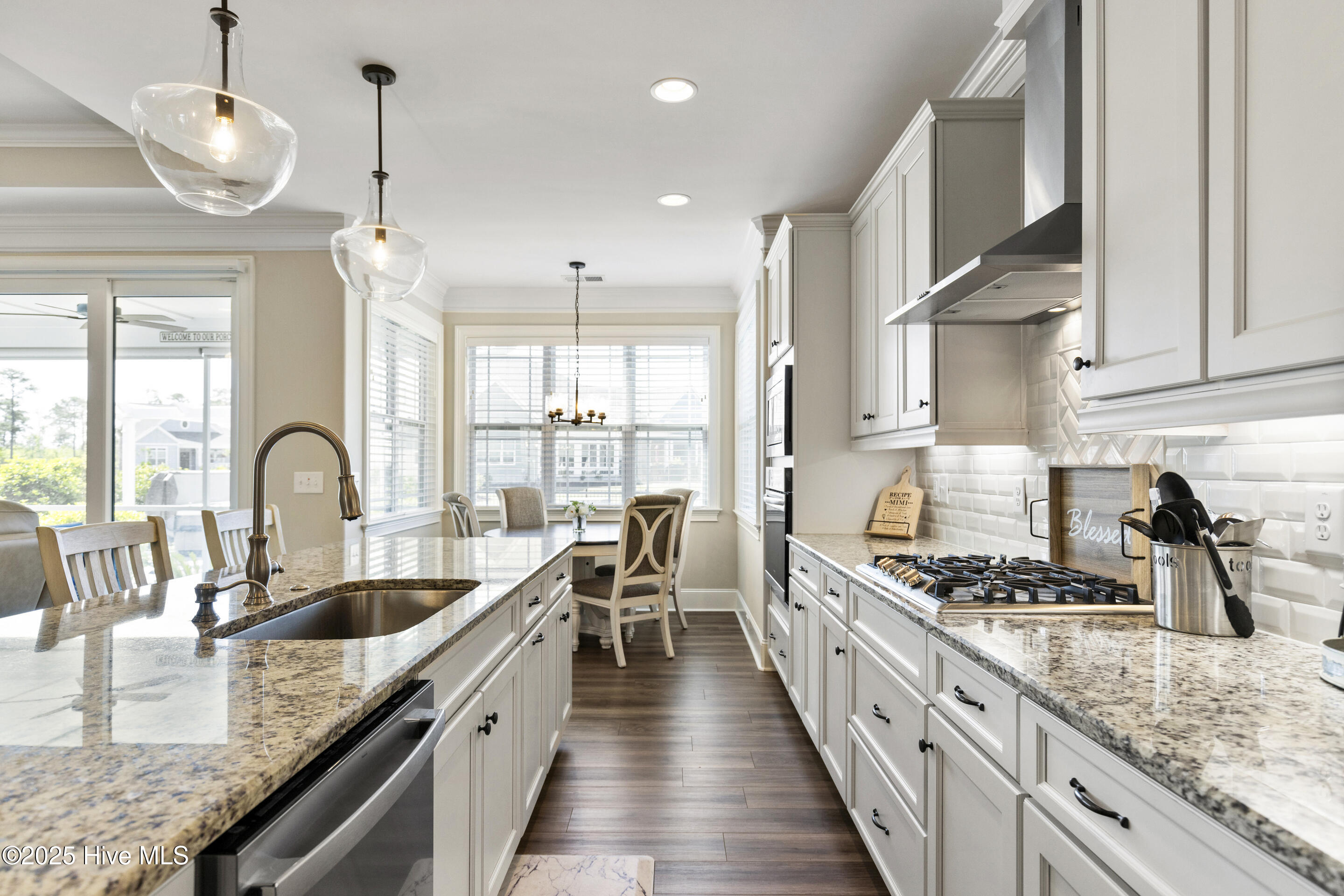 1378 Long Pond Road Property Photo 15
