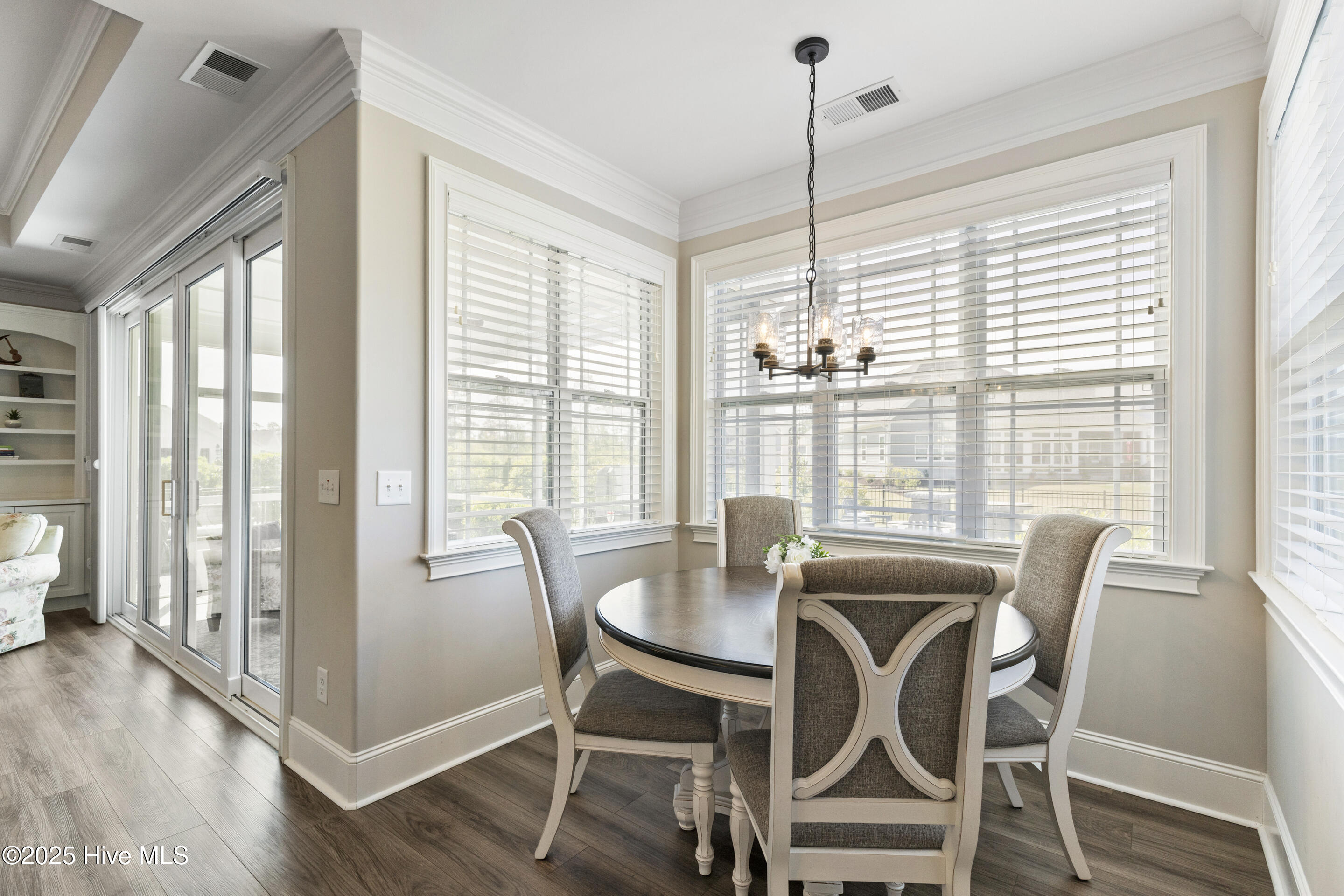 1378 Long Pond Road Property Photo 17