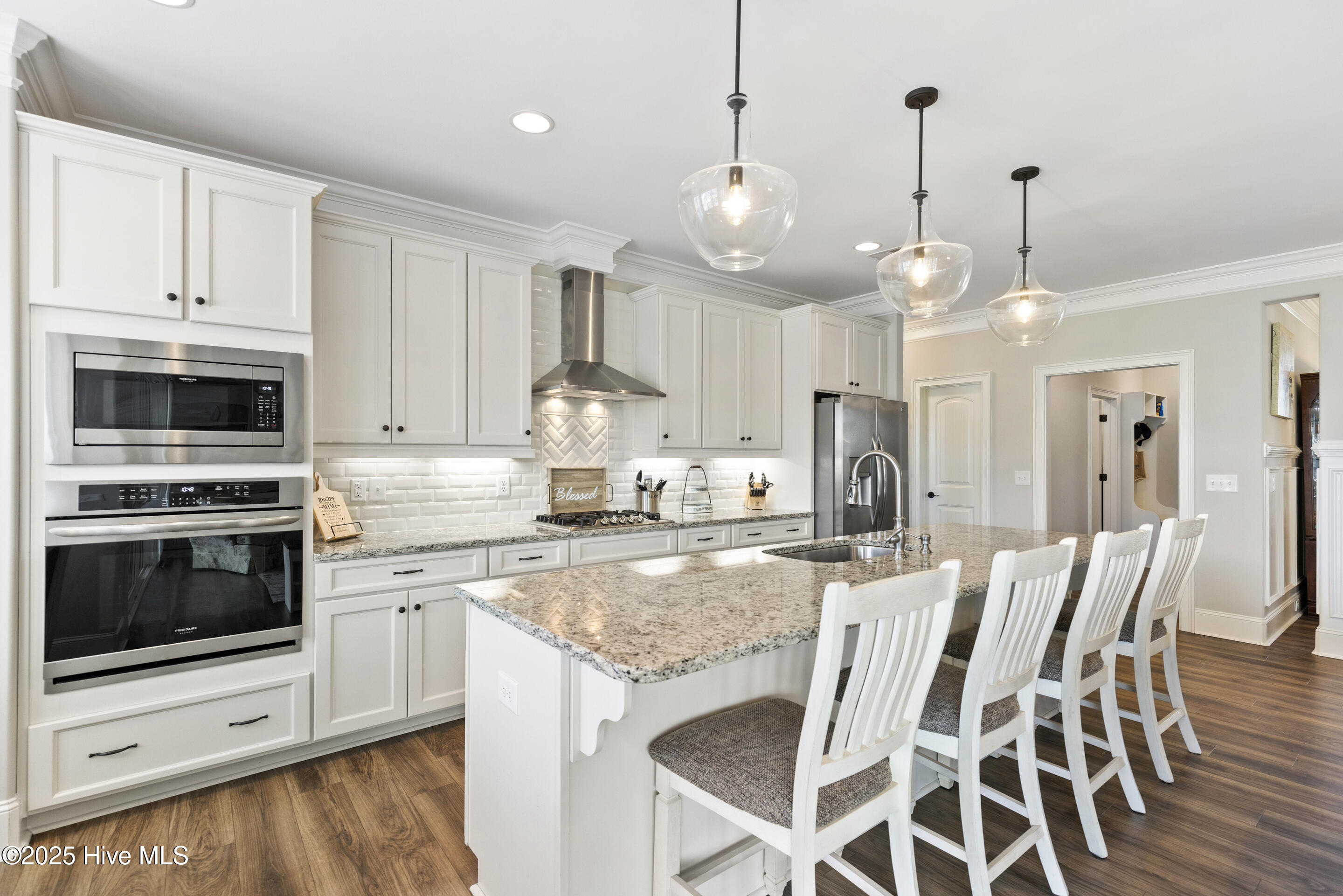 1378 Long Pond Road Property Photo 18