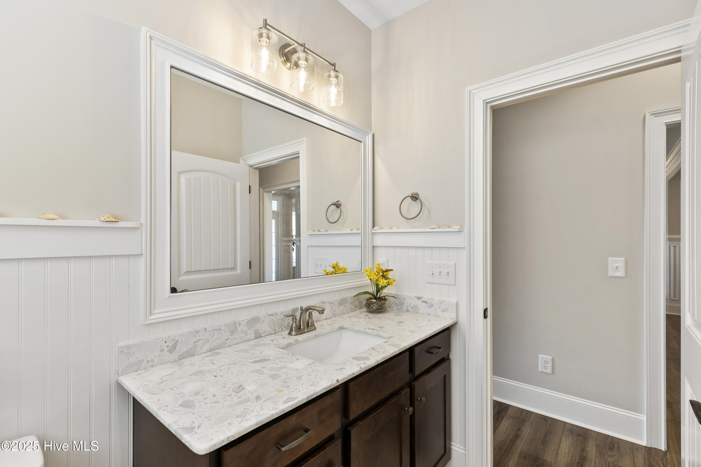 1378 Long Pond Road Property Photo 25