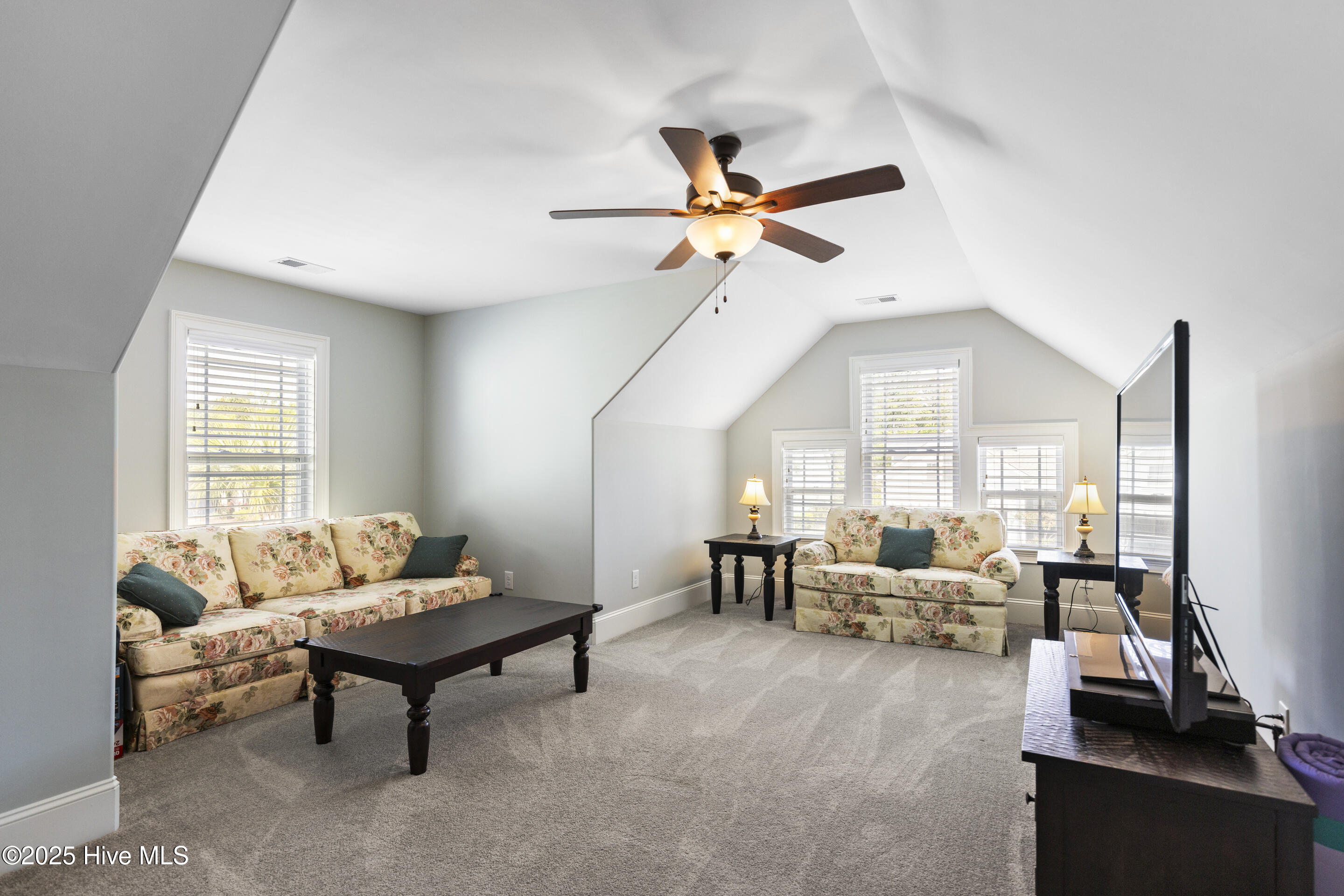 1378 Long Pond Road Property Photo 30