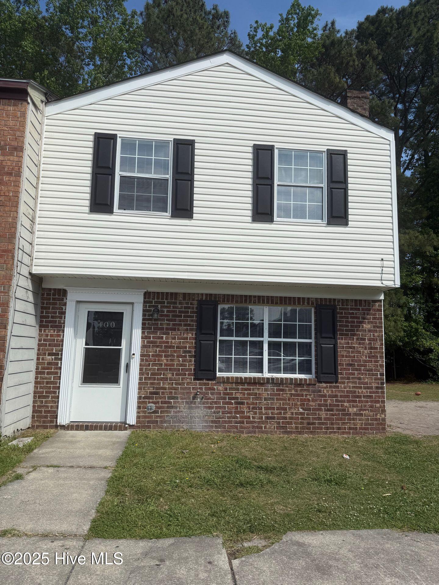 400 Myrtlewood Circle Property Photo
