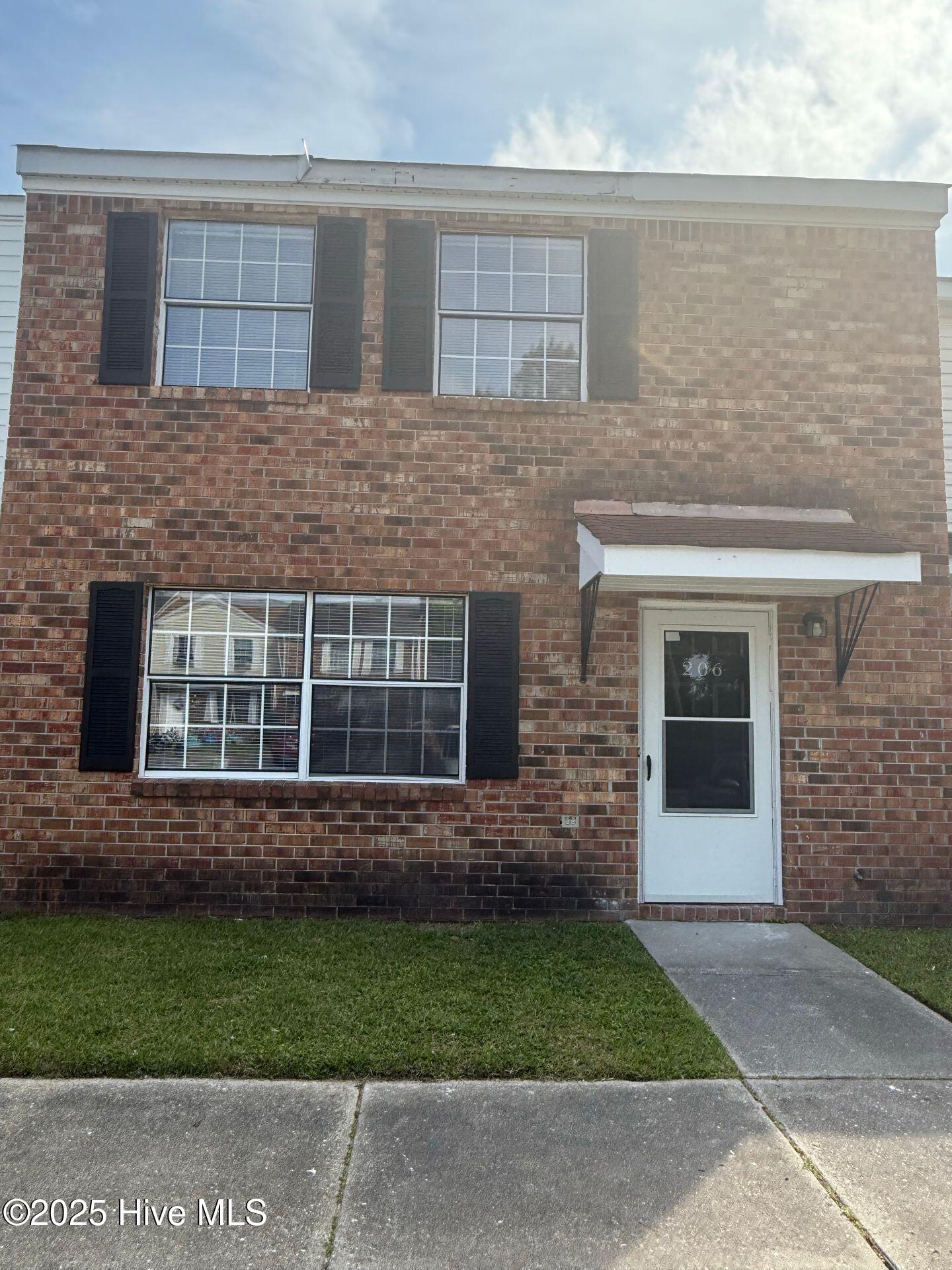 206 Myrtlewood Circle Property Photo