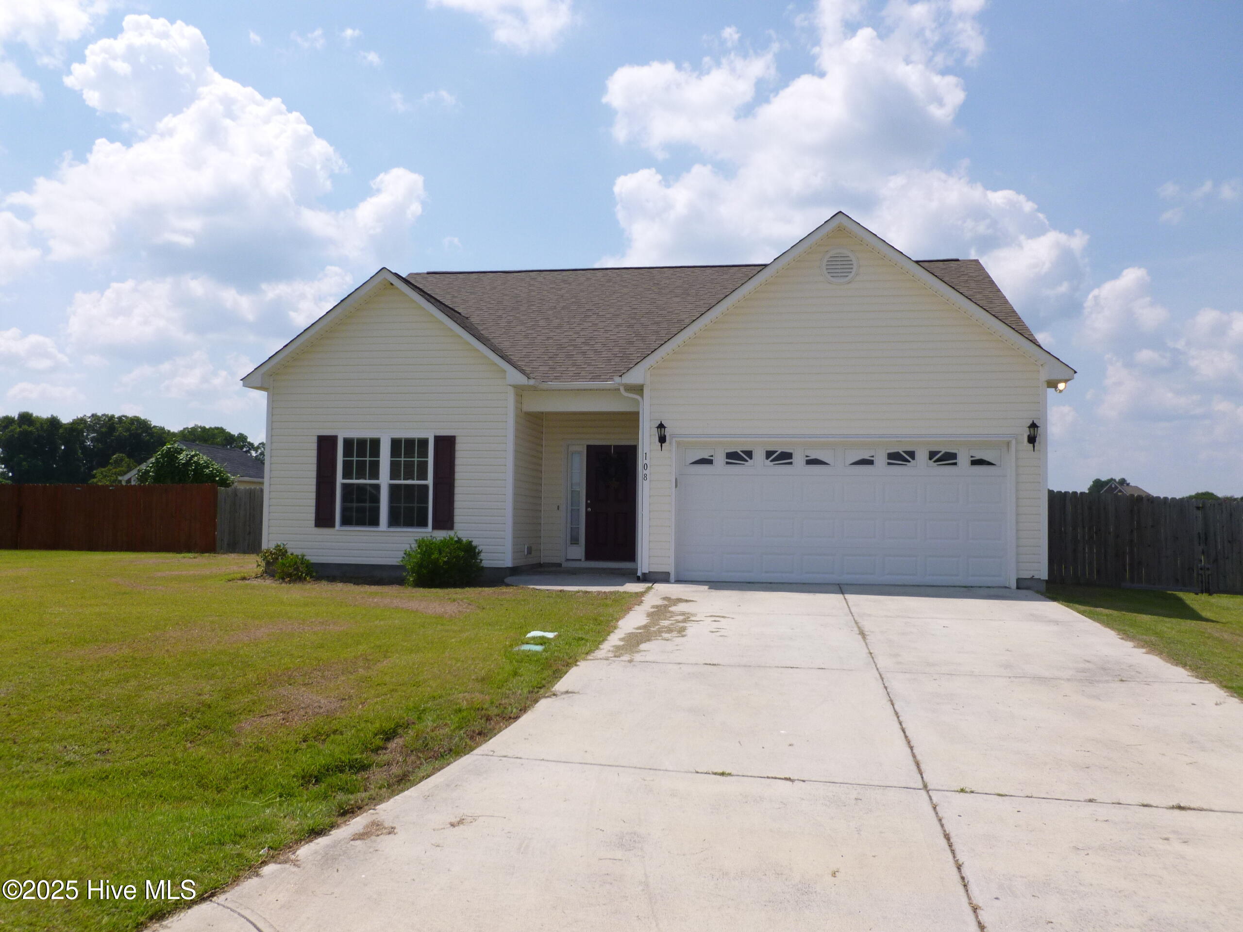 108 Hill Farm Drive Property Photo