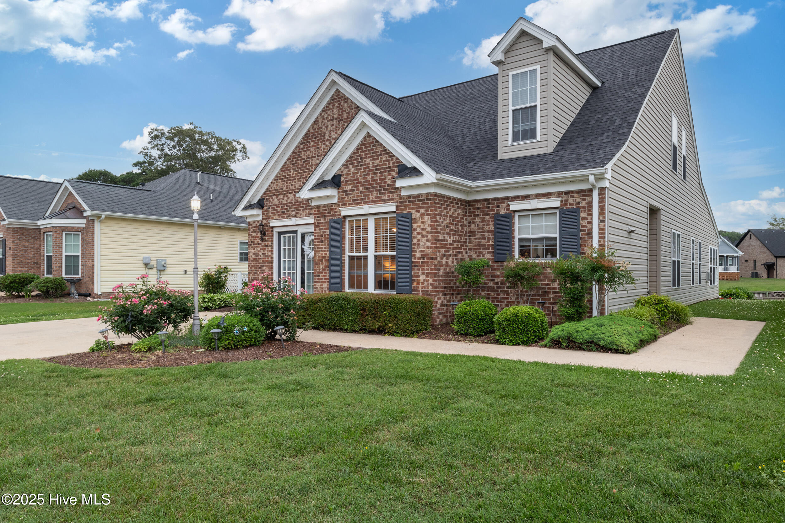 248 Sulidae Court Property Photo