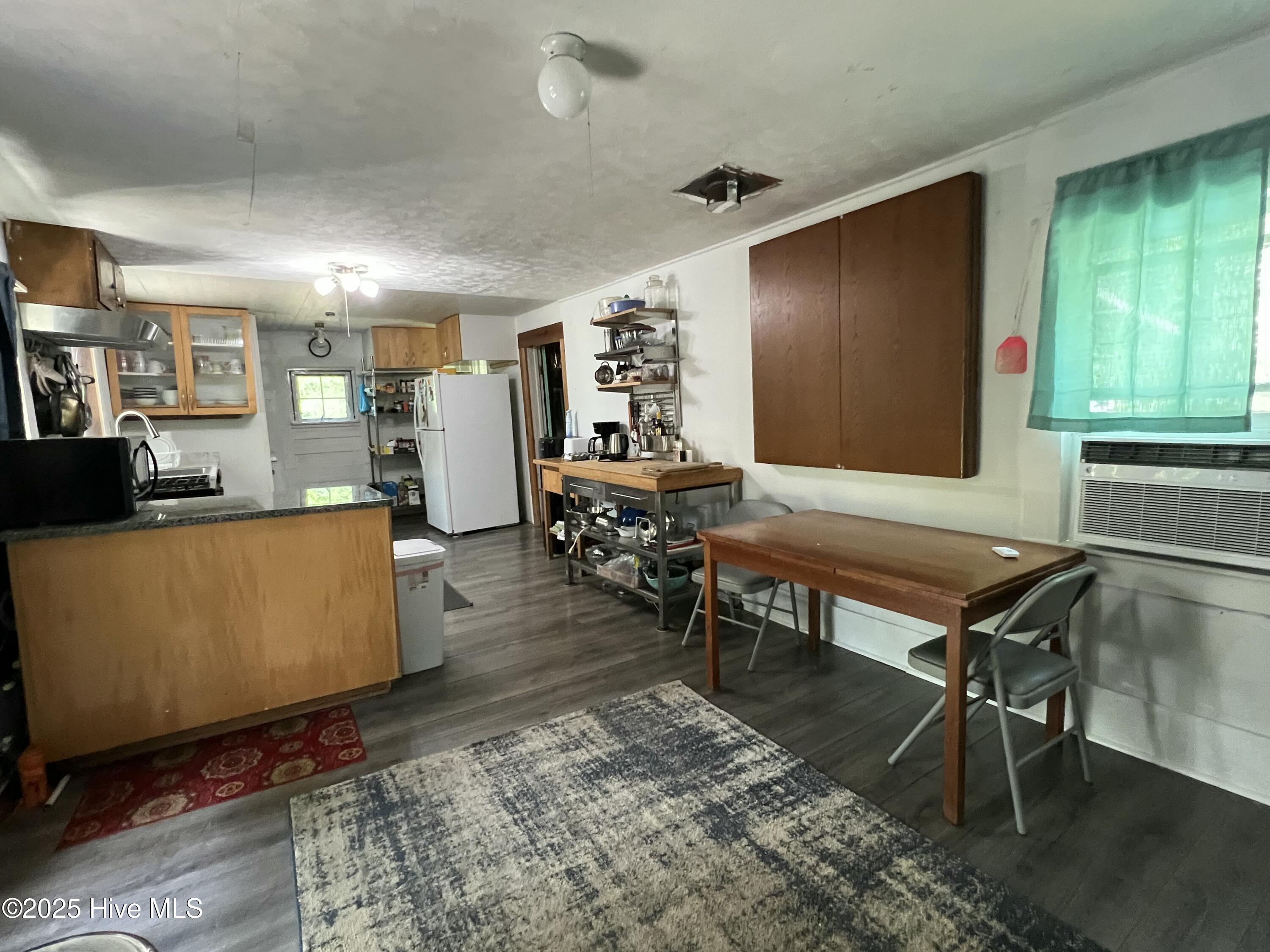 72 Academy Street Property Photo 7