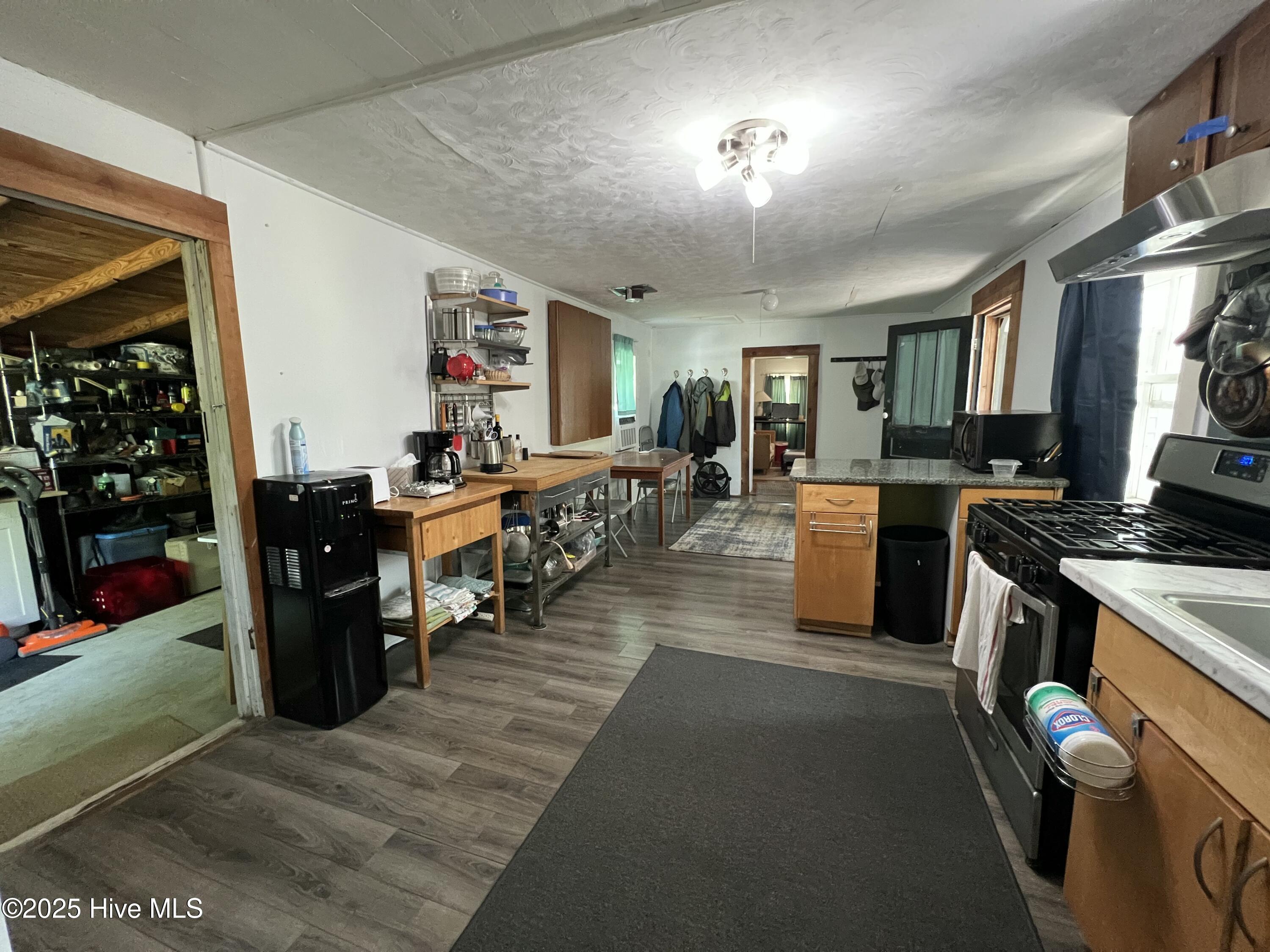 72 Academy Street Property Photo 15