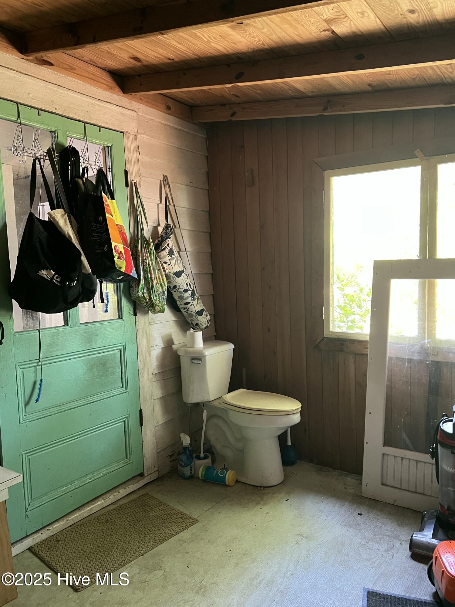 72 Academy Street Property Photo 18