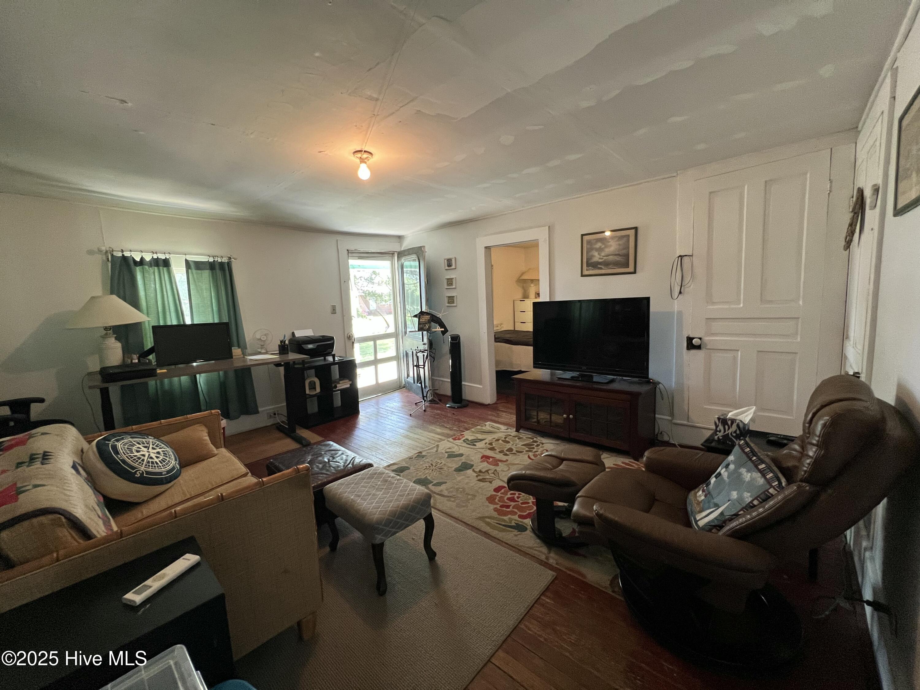 72 Academy Street Property Photo 20
