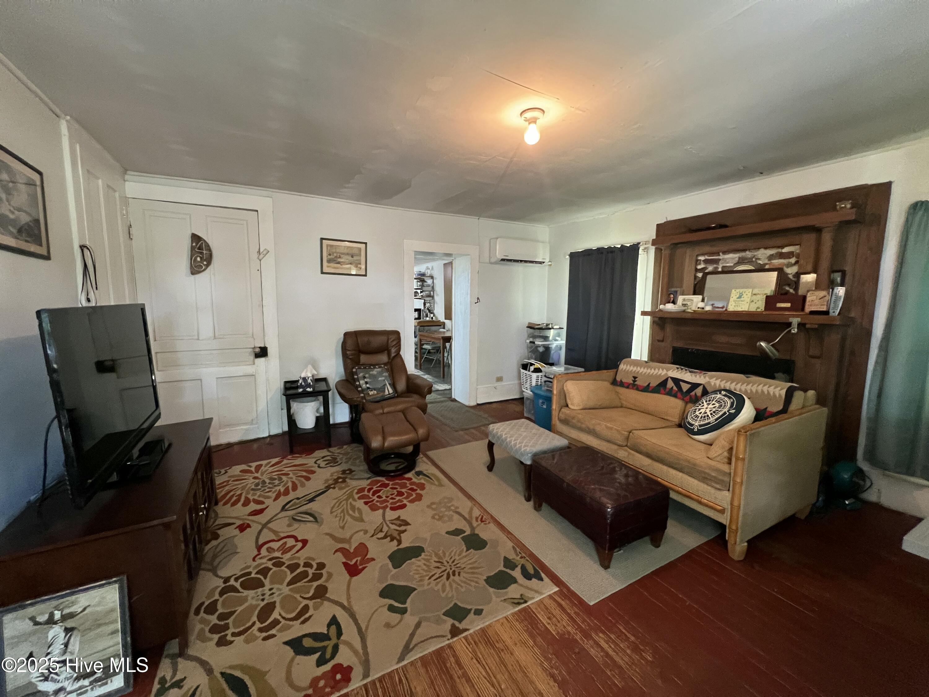 72 Academy Street Property Photo 22