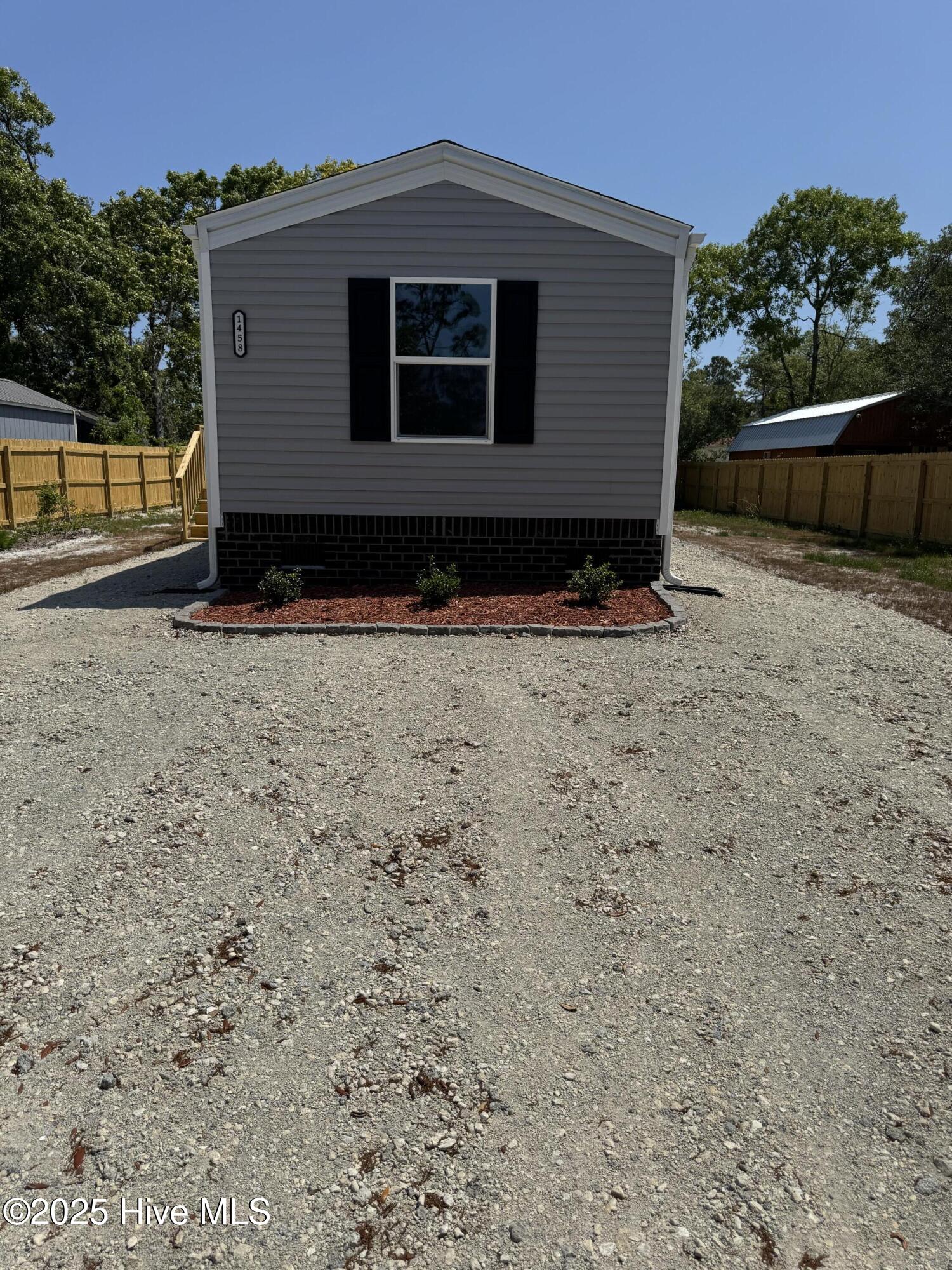 1458 Grosbeak Place Property Photo