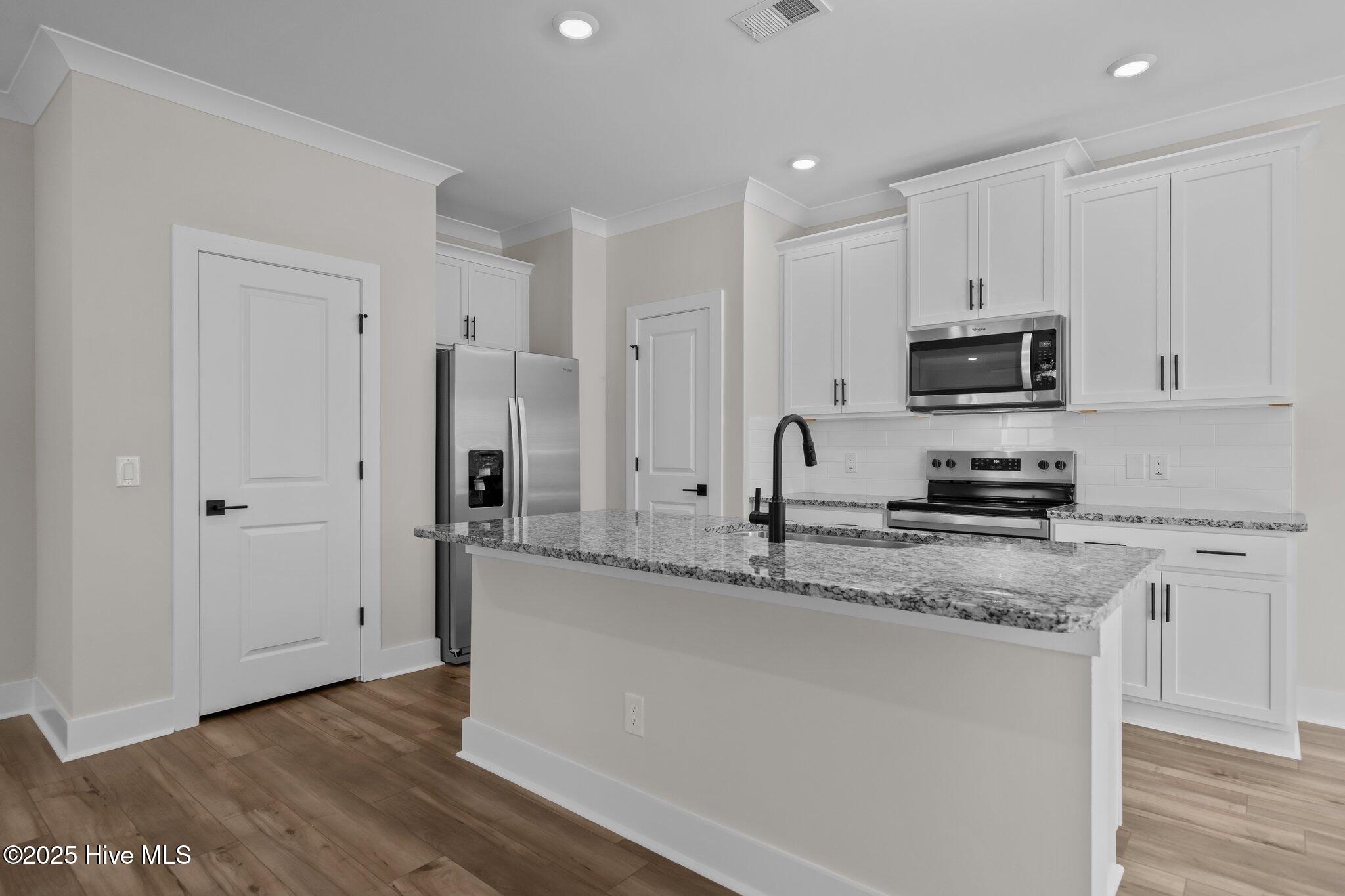 69 S Umbrella Palm Drive Property Photo 10