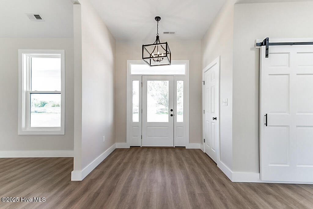 1104 Soundside Road Property Photo 8