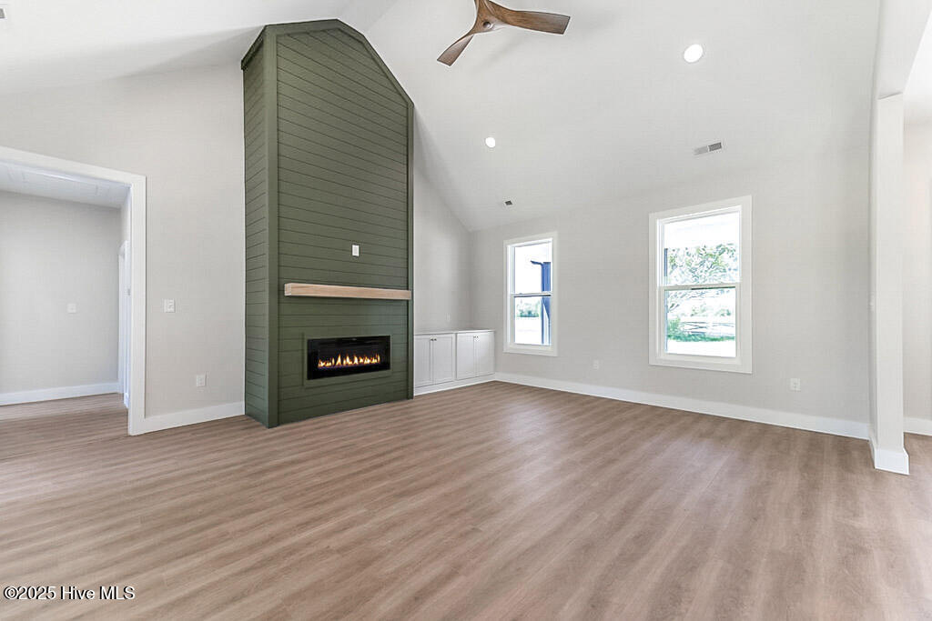 1104 Soundside Road Property Photo 15