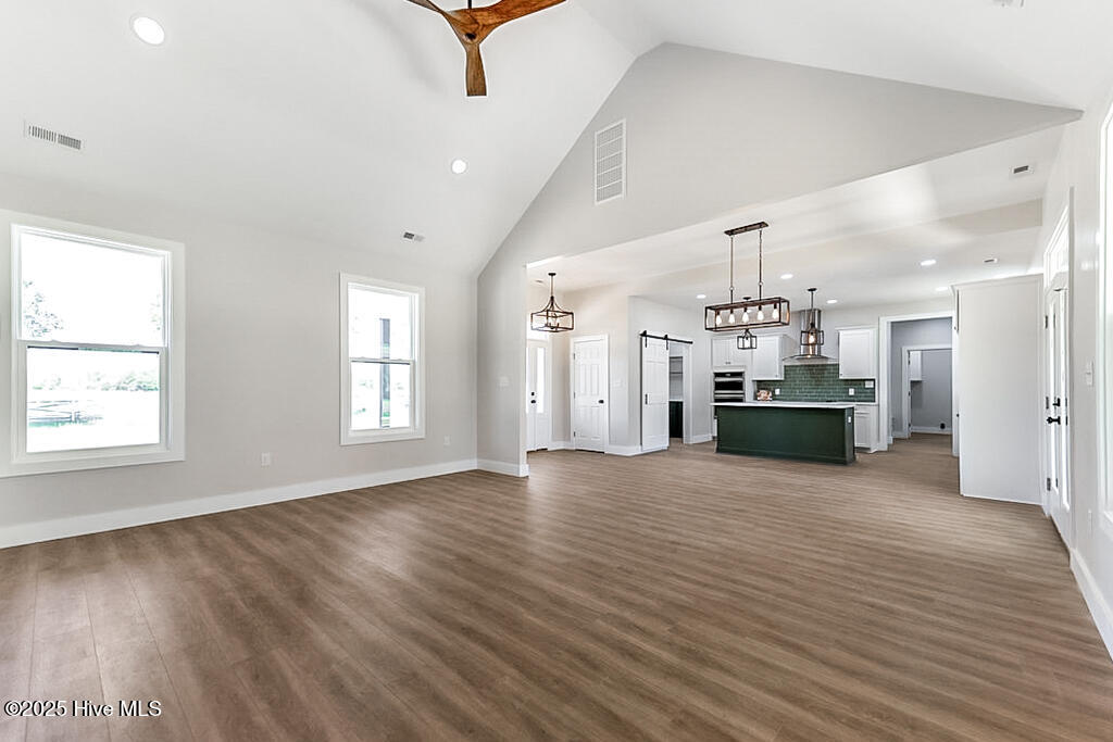 1104 Soundside Road Property Photo 19