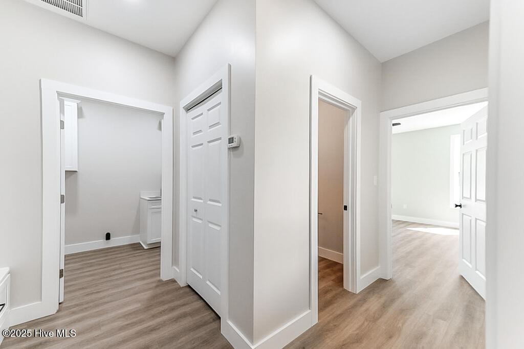 1104 Soundside Road Property Photo 31