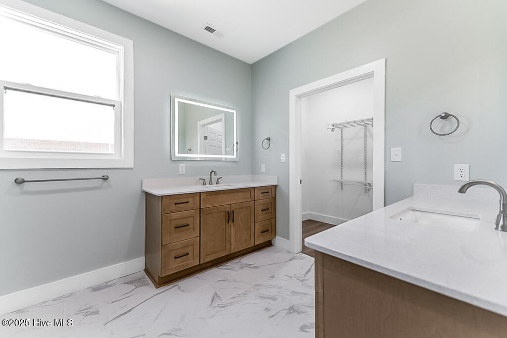 1104 Soundside Road Property Photo 39