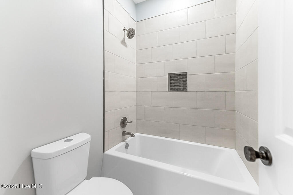 1104 Soundside Road Property Photo 45