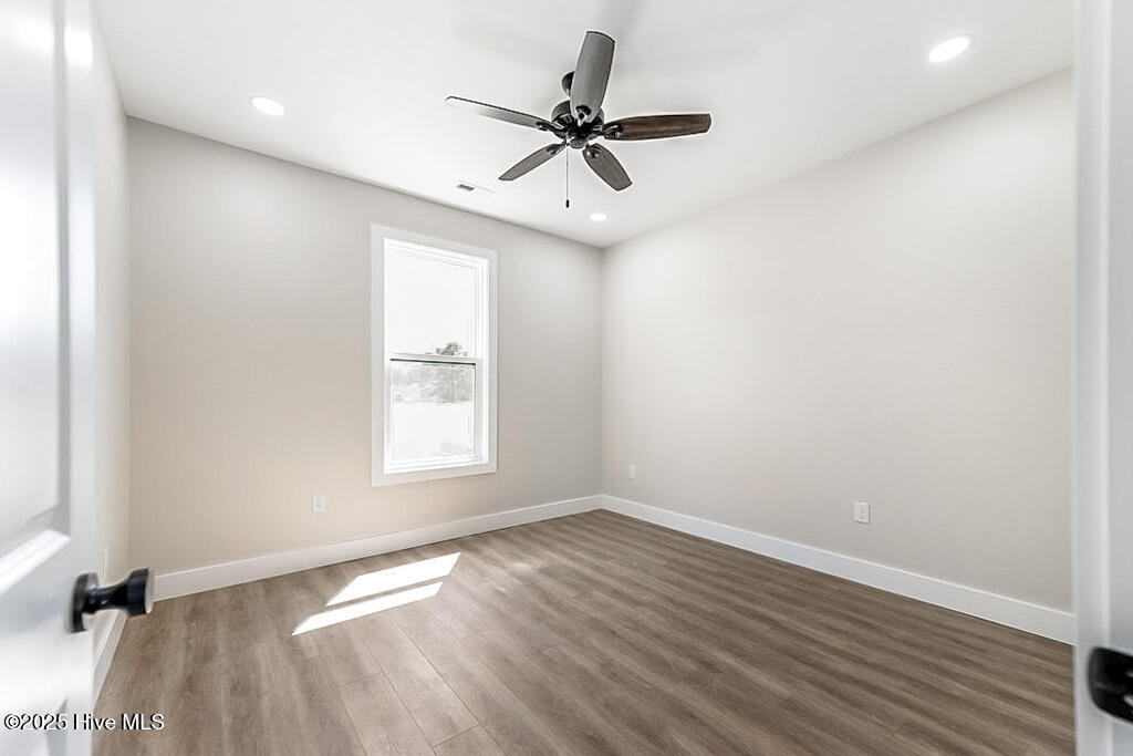 1104 Soundside Road Property Photo 47