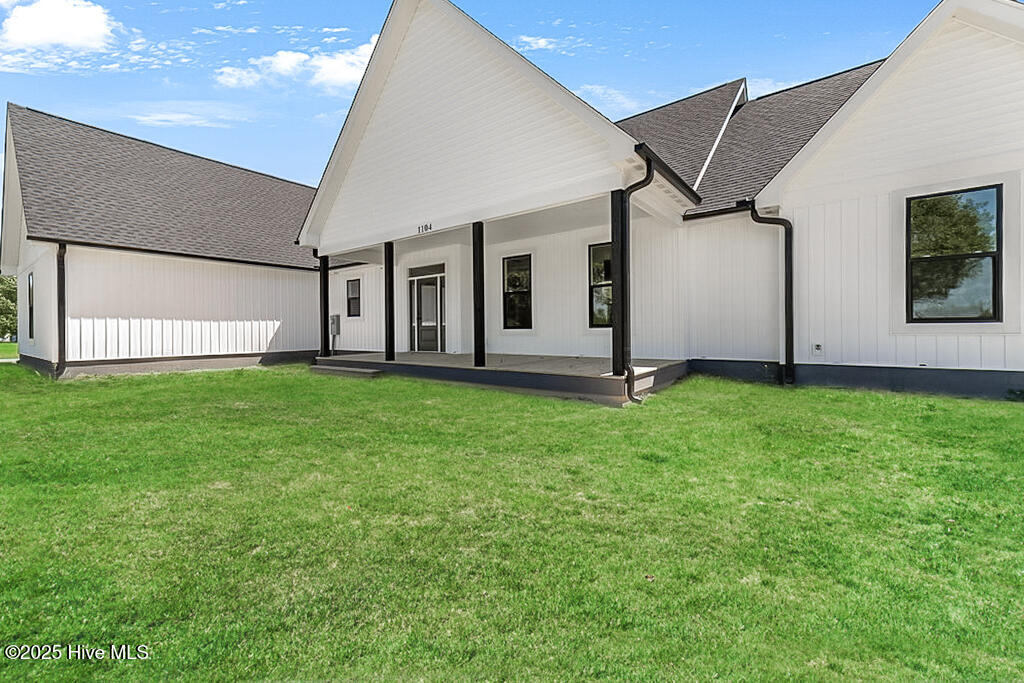 1104 Soundside Road Property Photo 57