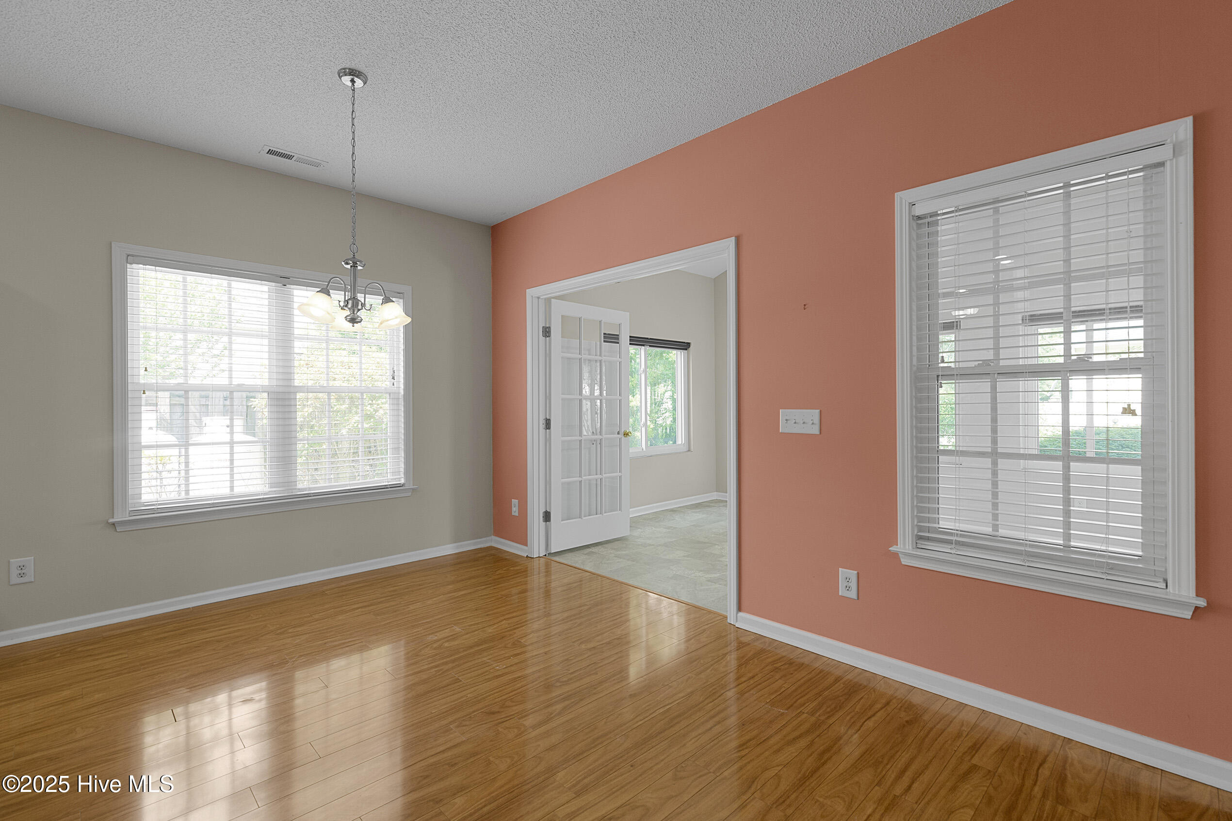 6806 Teviot Drive Property Photo 15