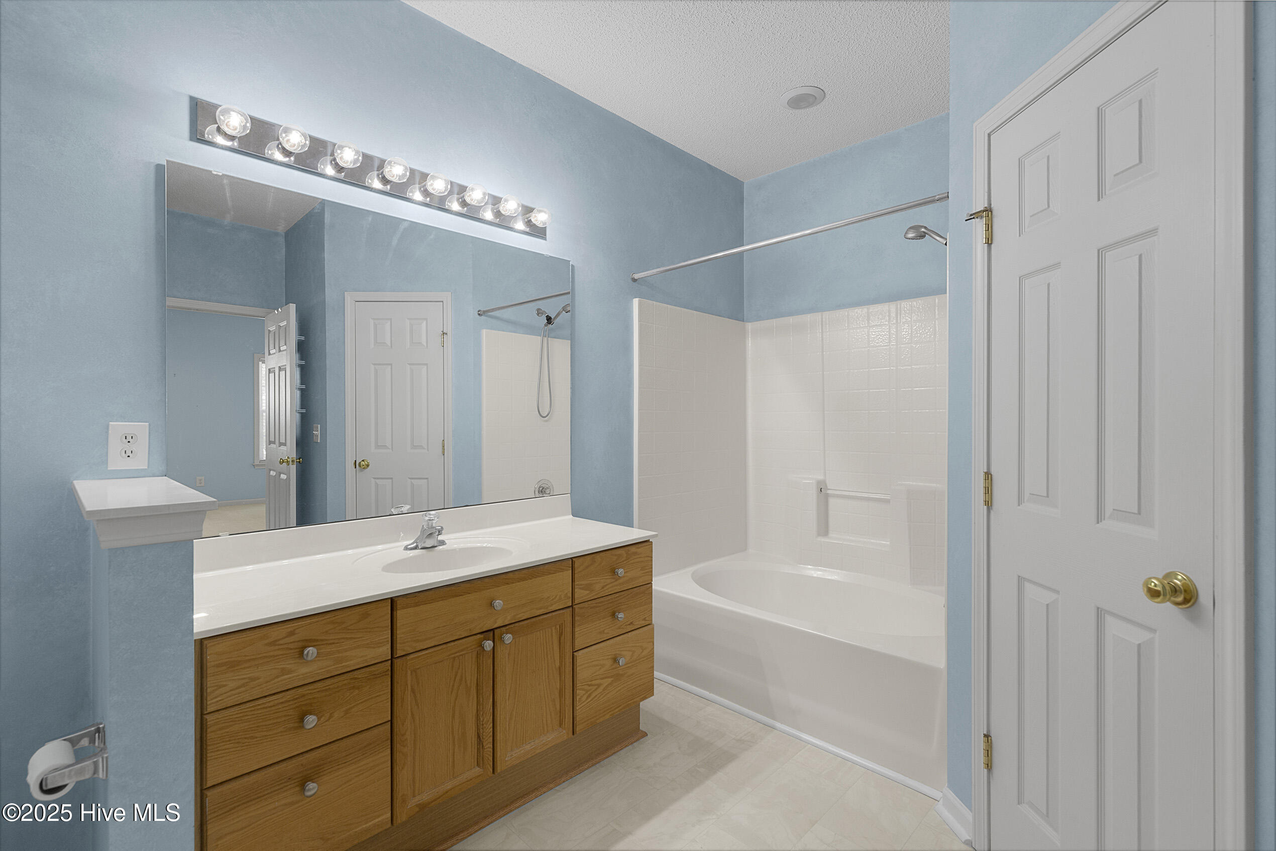 6806 Teviot Drive Property Photo 25