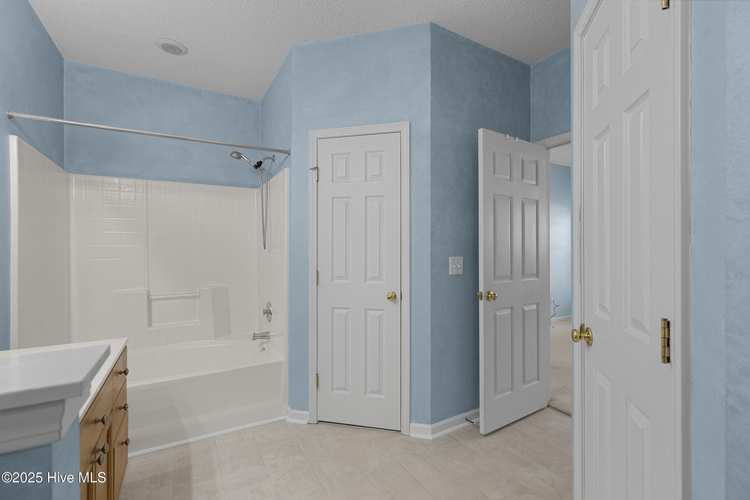 6806 Teviot Drive Property Photo 26