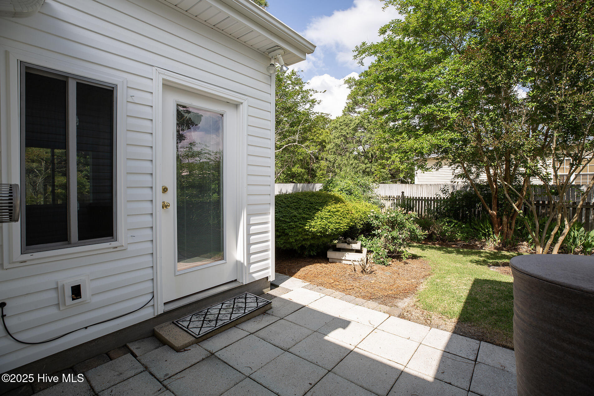 6806 Teviot Drive Property Photo 33