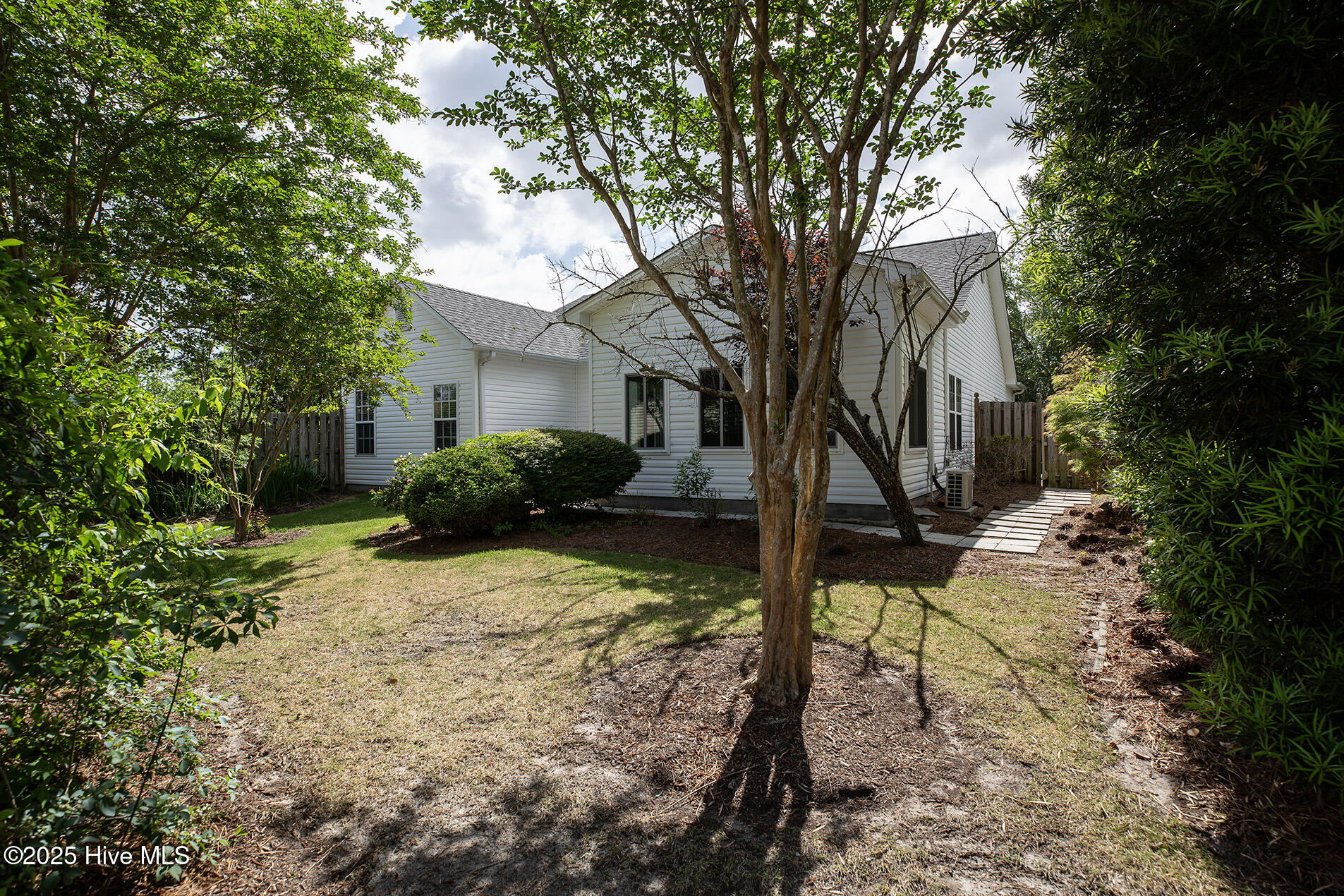6806 Teviot Drive Property Photo 36