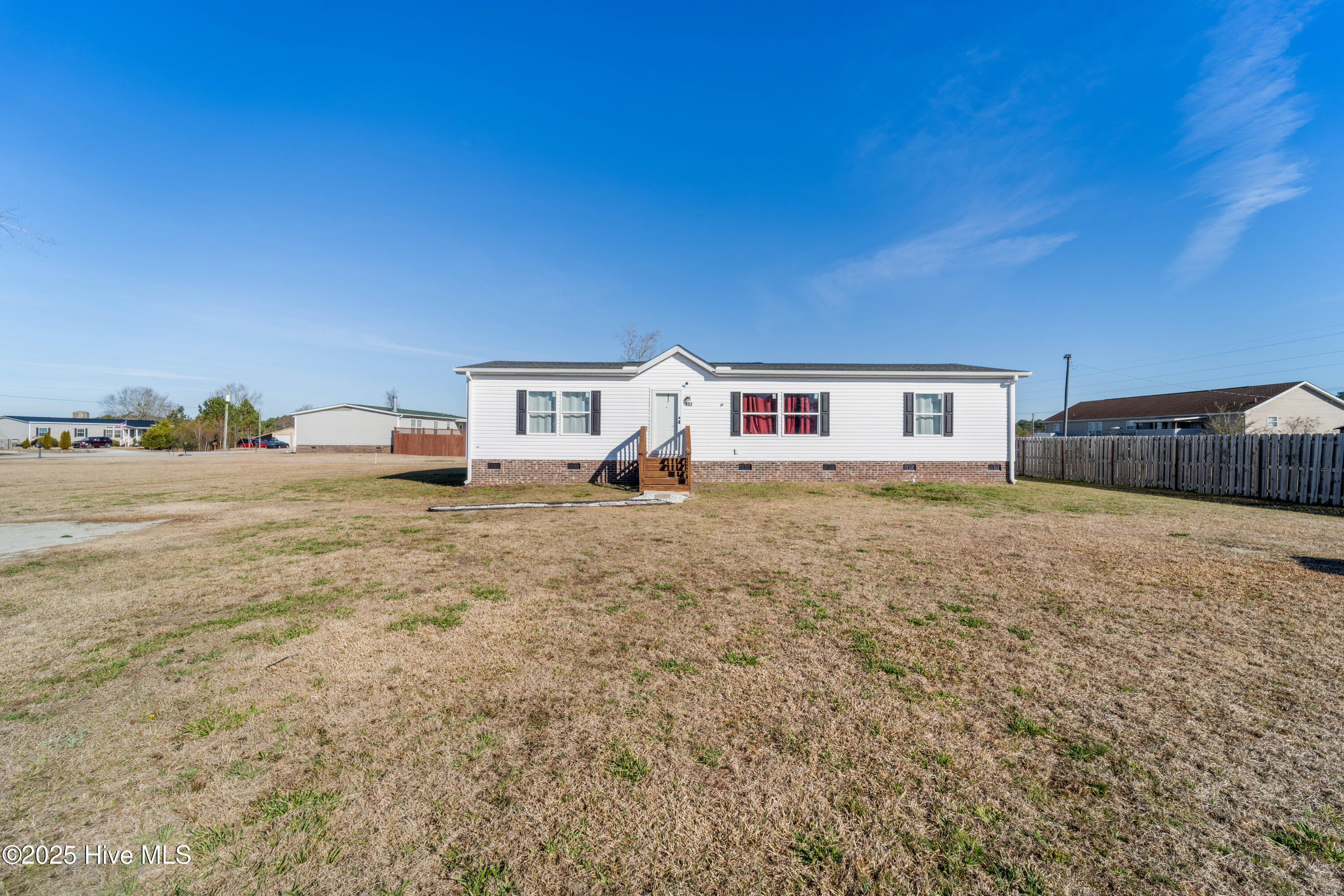 102 Walter Drive Property Photo
