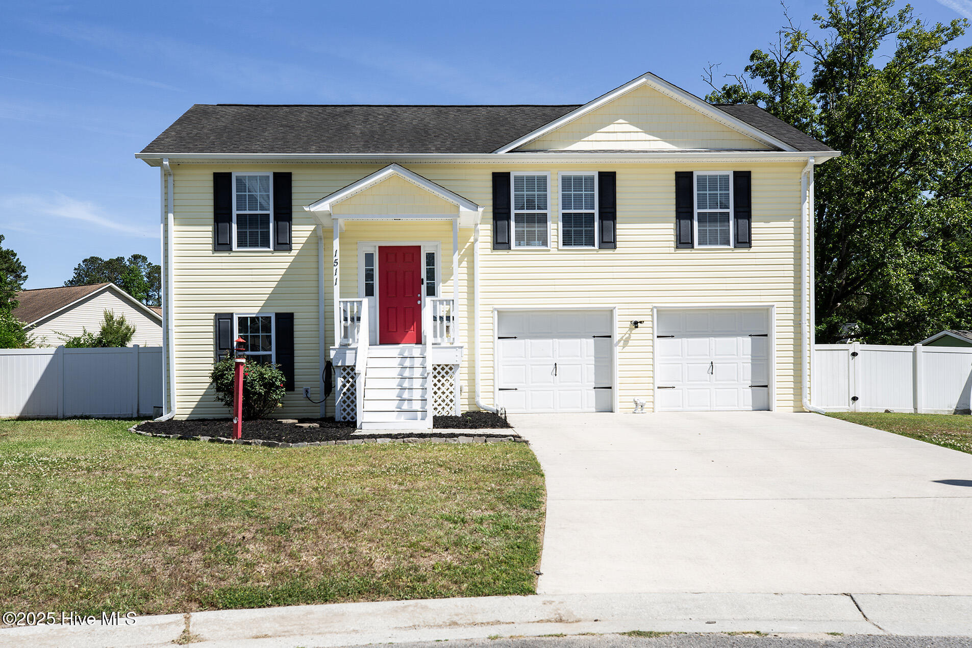 1511 Reagan Court Property Photo