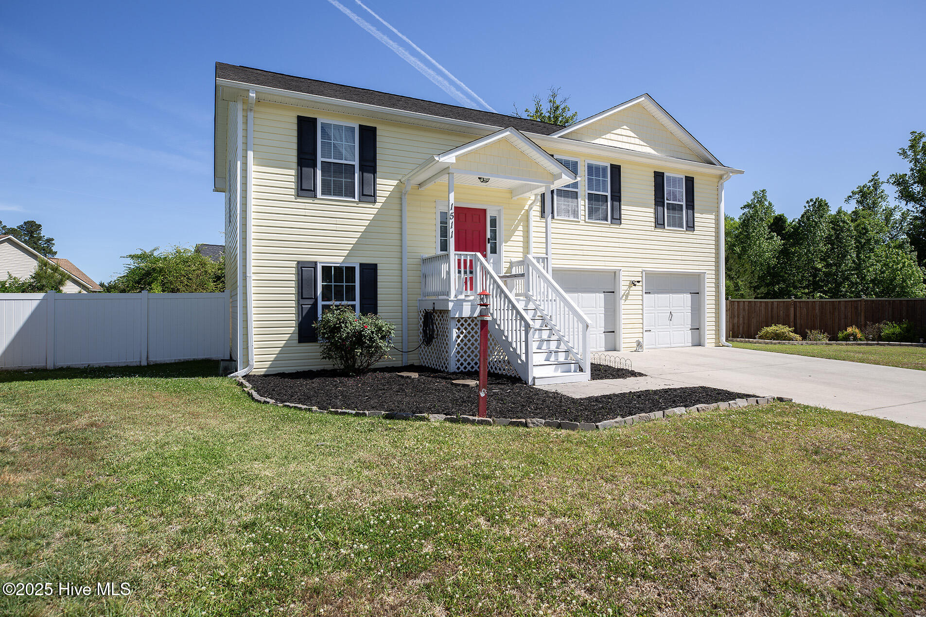 1511 Reagan Court Property Photo 2