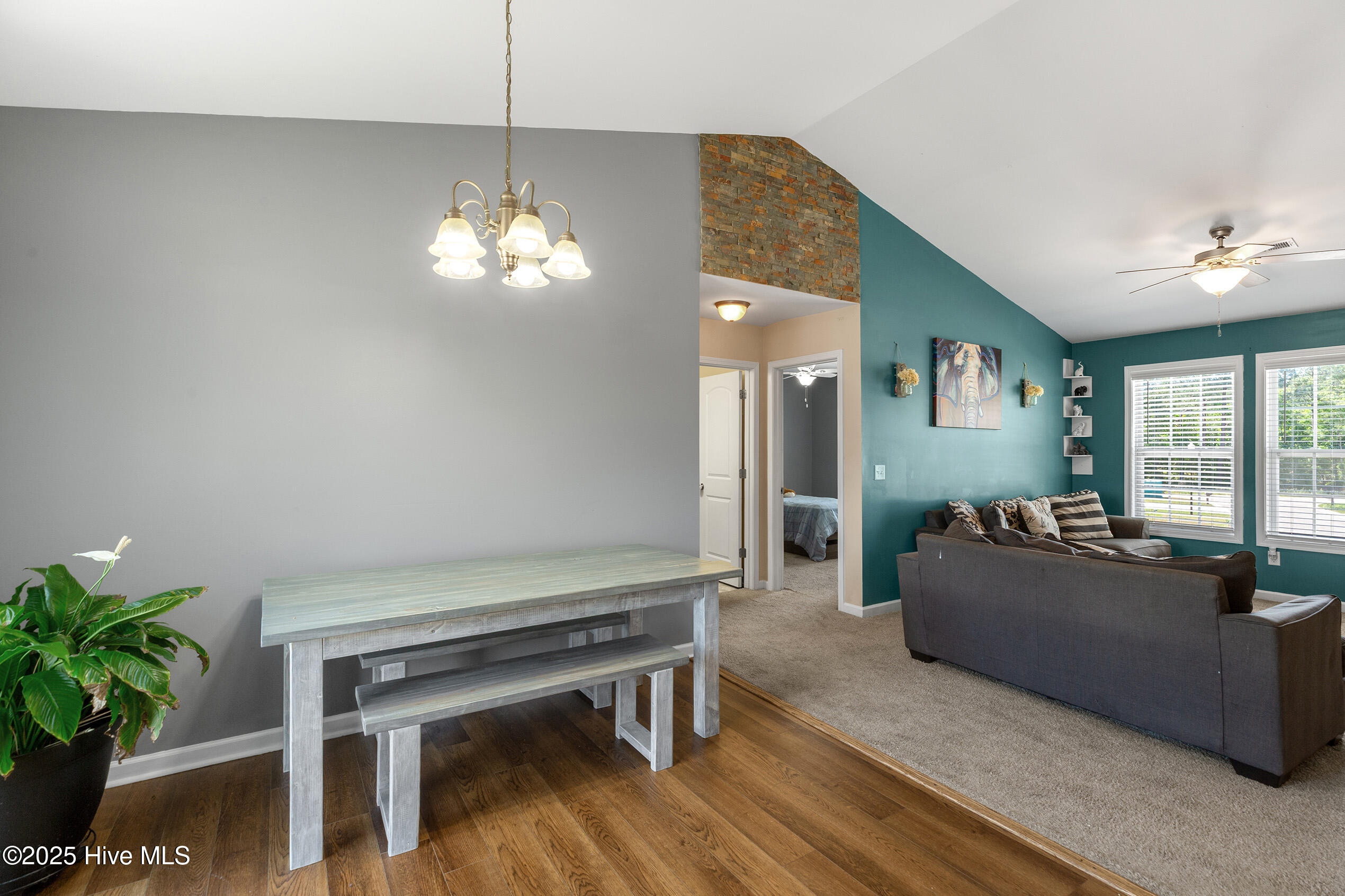 1511 Reagan Court Property Photo 10