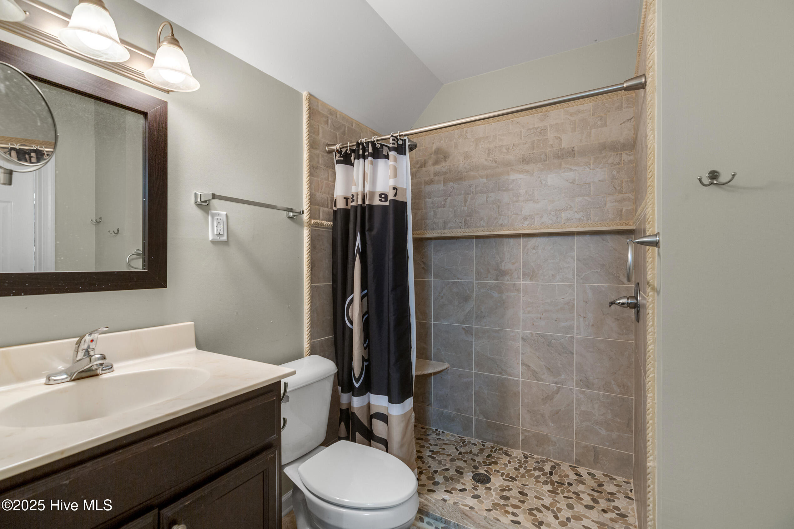 1511 Reagan Court Property Photo 25