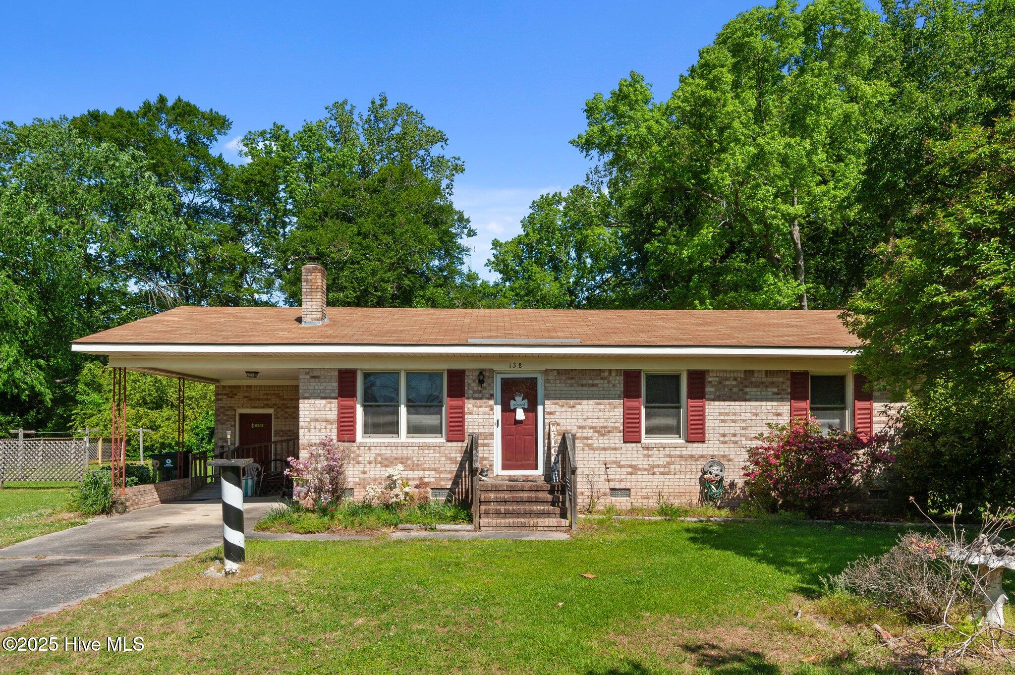138 Circle Drive Property Photo
