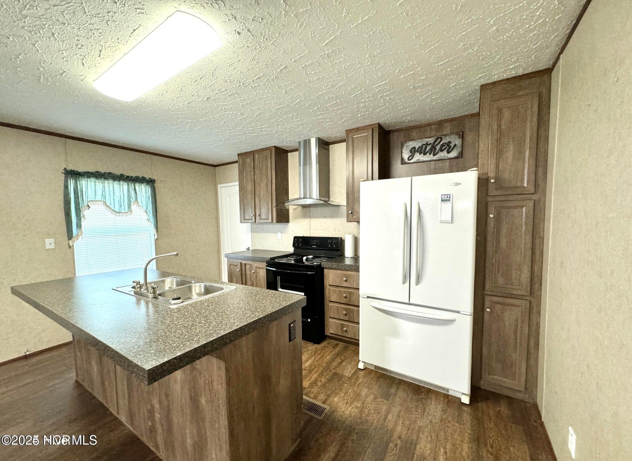 2286 Caratoke Highway Property Photo 7