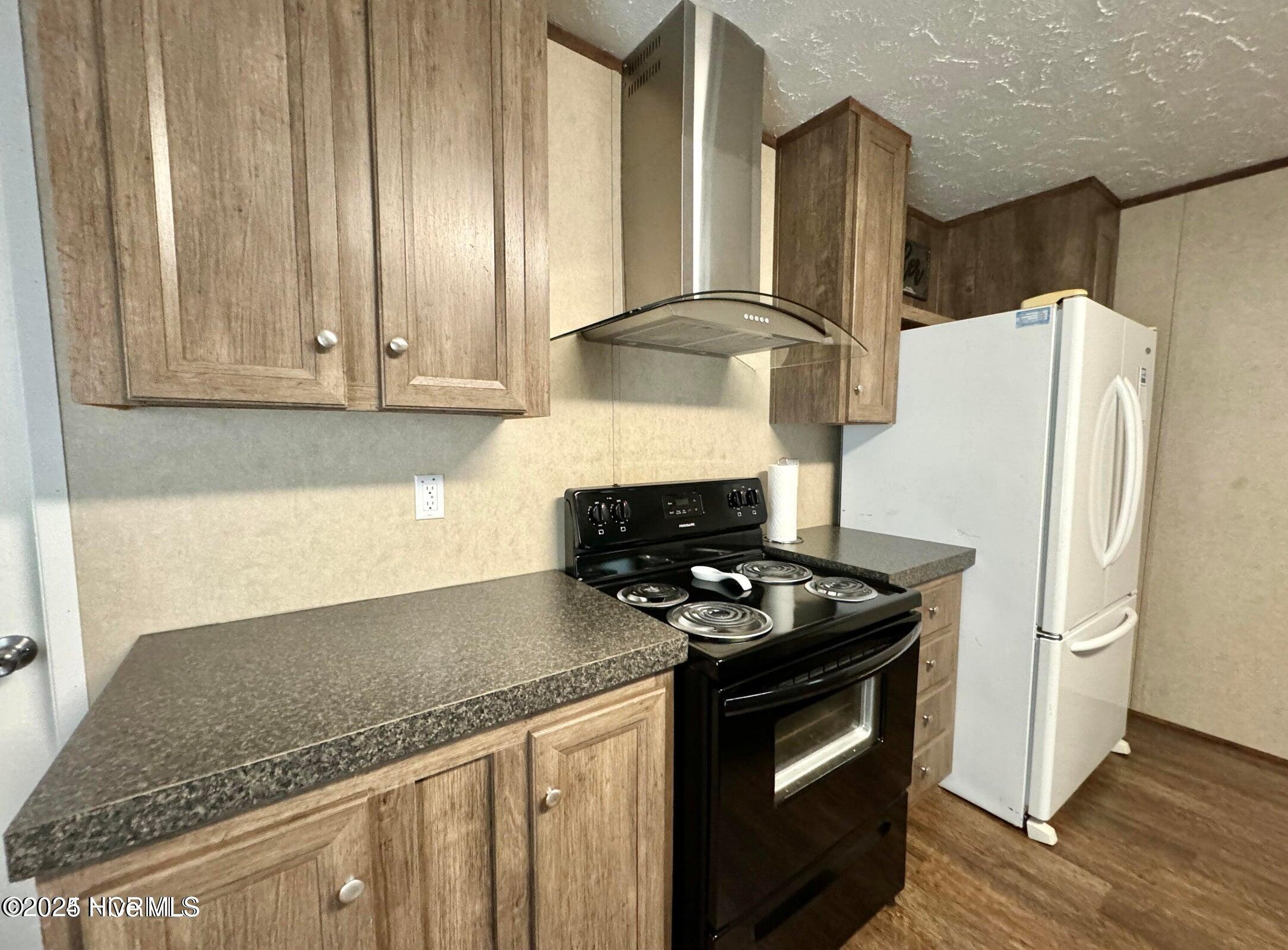 2286 Caratoke Highway Property Photo 9