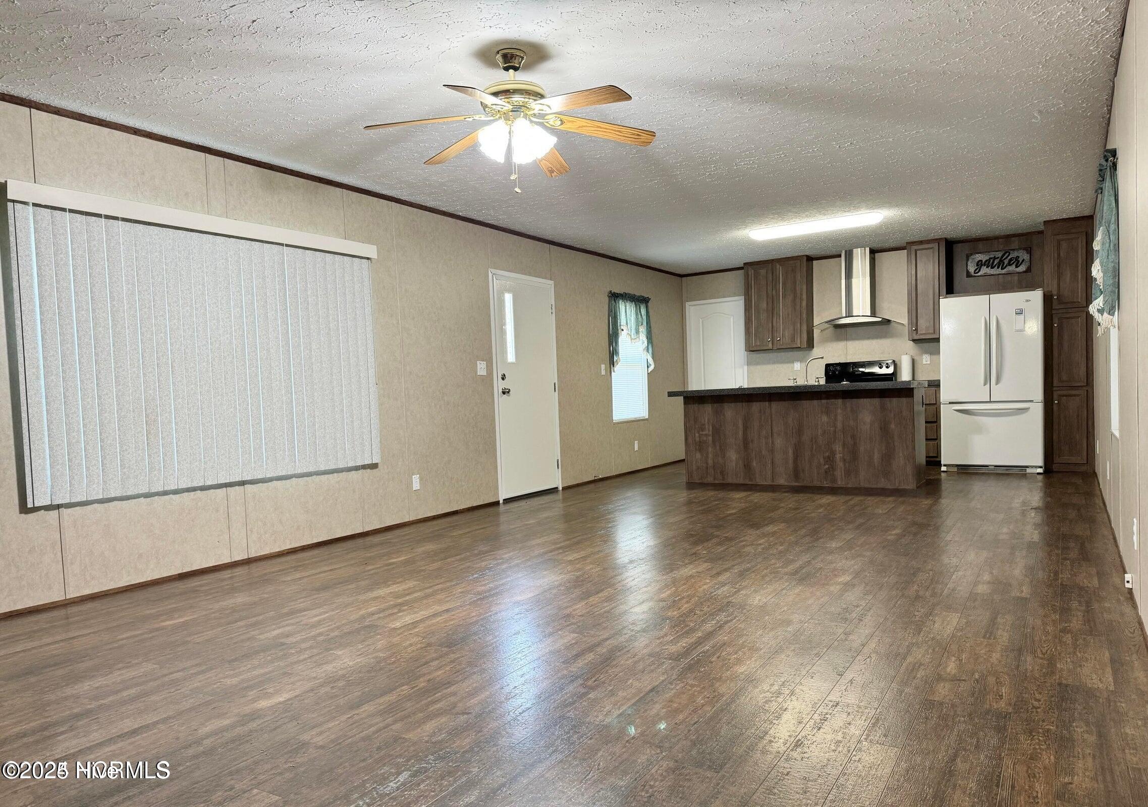 2286 Caratoke Highway Property Photo 10