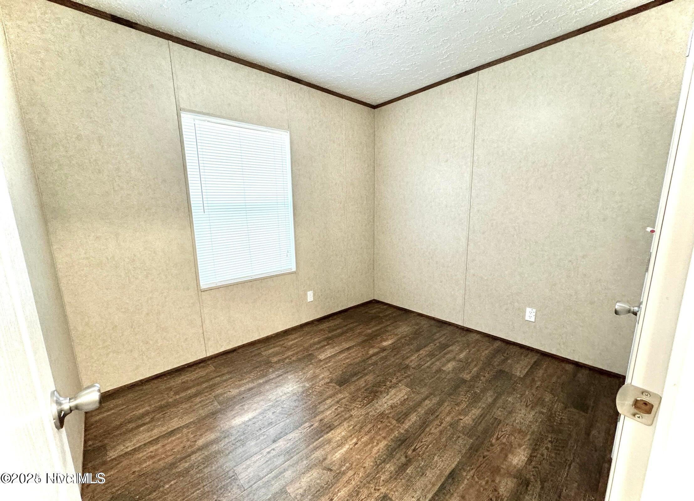 2286 Caratoke Highway Property Photo 18