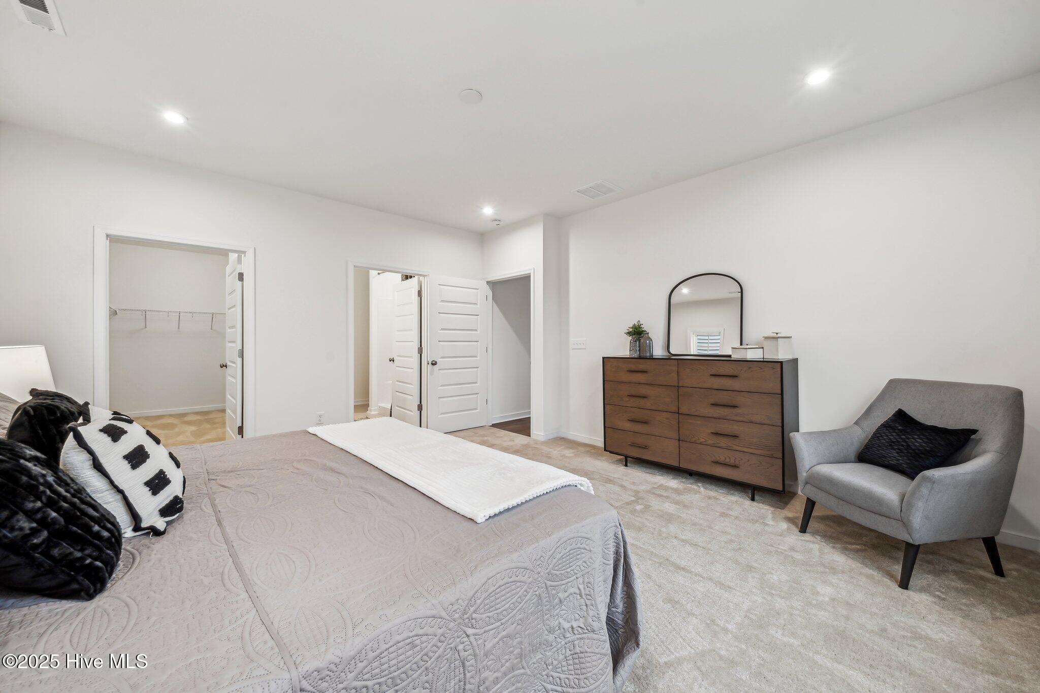 311 Enfield Drive Property Photo 13