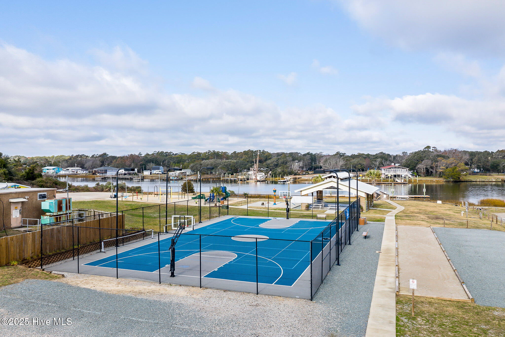 2830 Holden Beach Road Property Photo 24