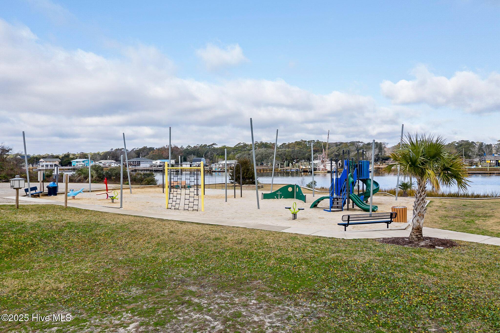 2830 Holden Beach Road Property Photo 25