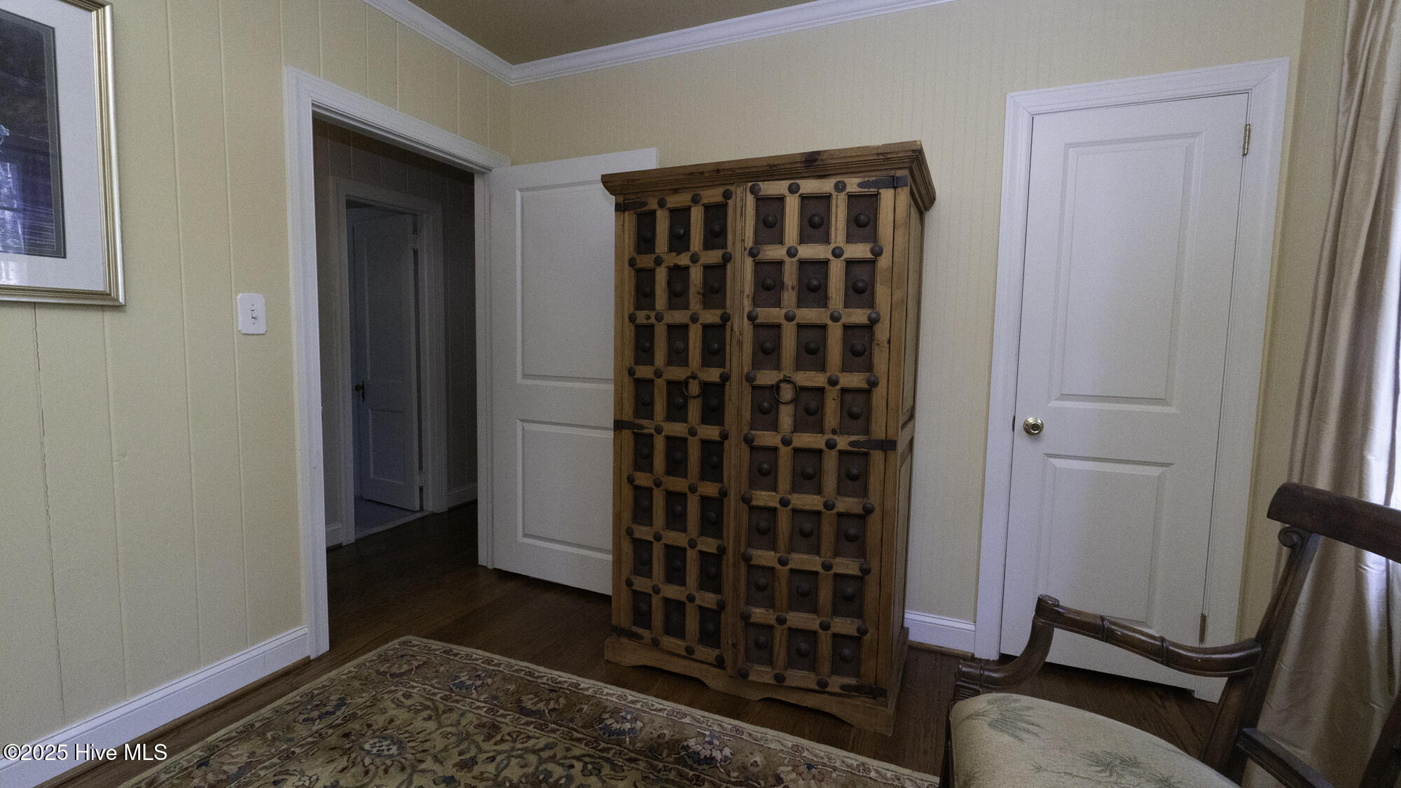 1914 Howard Avenue Property Photo 44