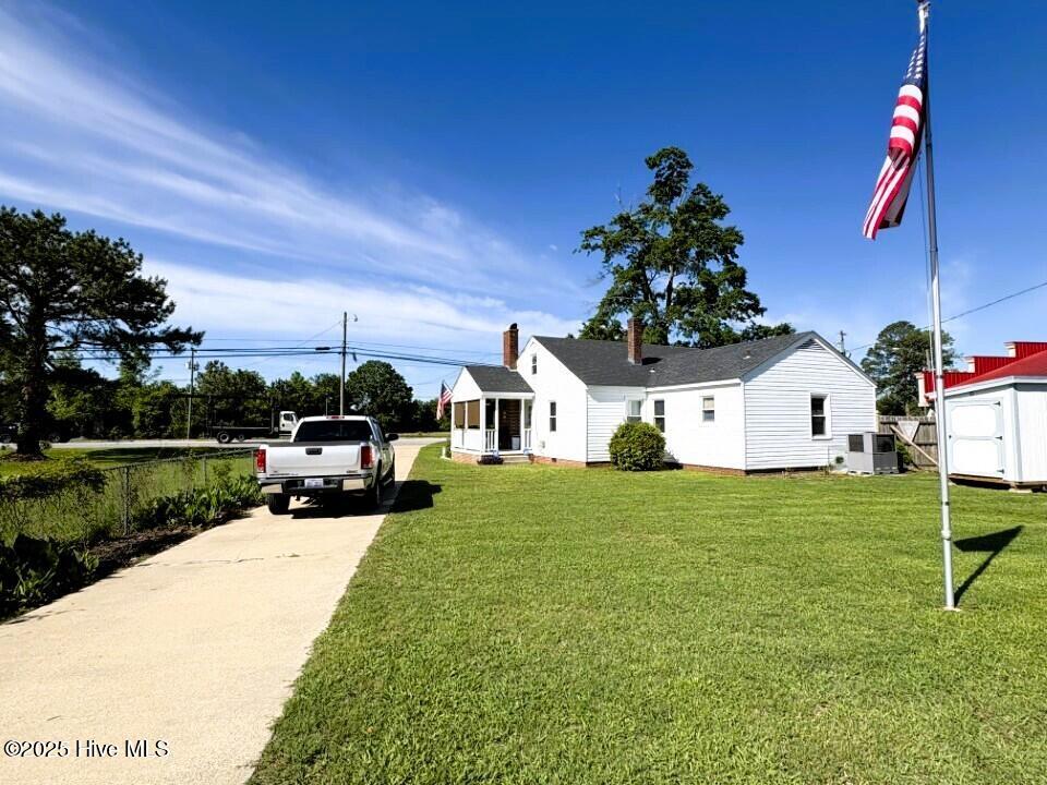 160 Kinston Highway Property Photo 11