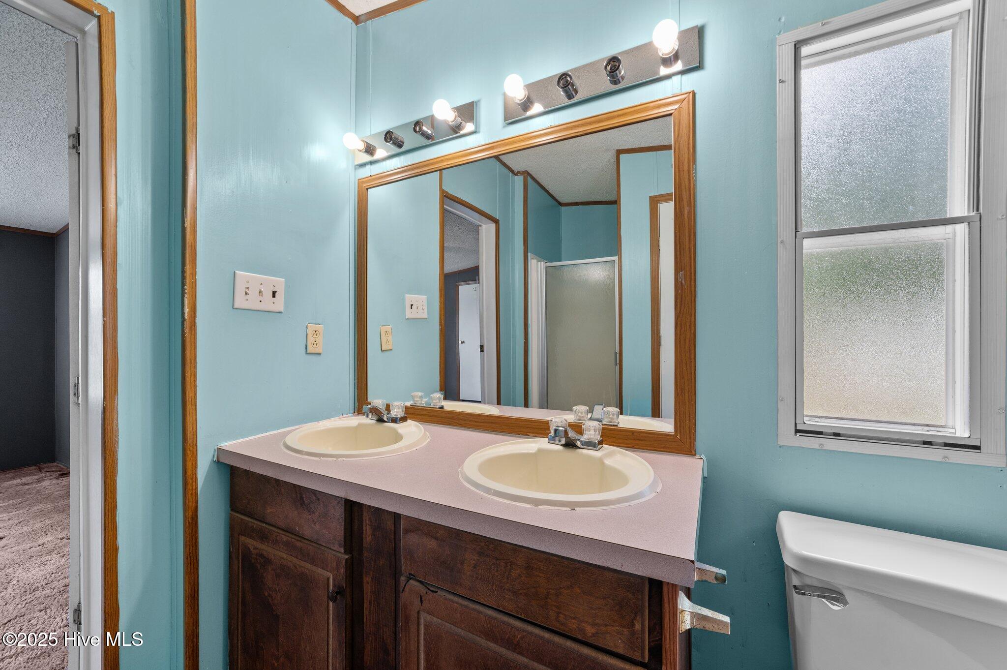 86 Mel Lane Property Photo 21